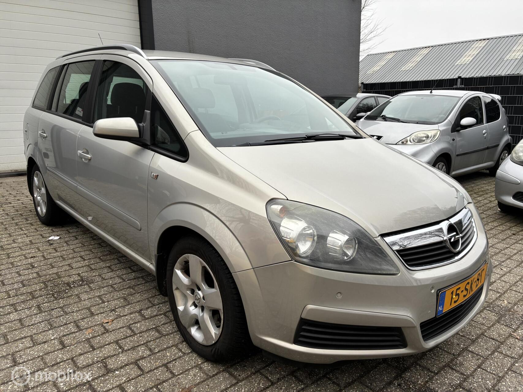 Foto van Opel Zafira