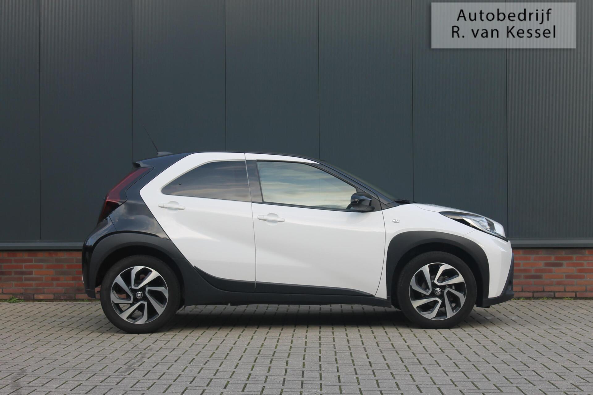 Foto van Toyota Aygo X