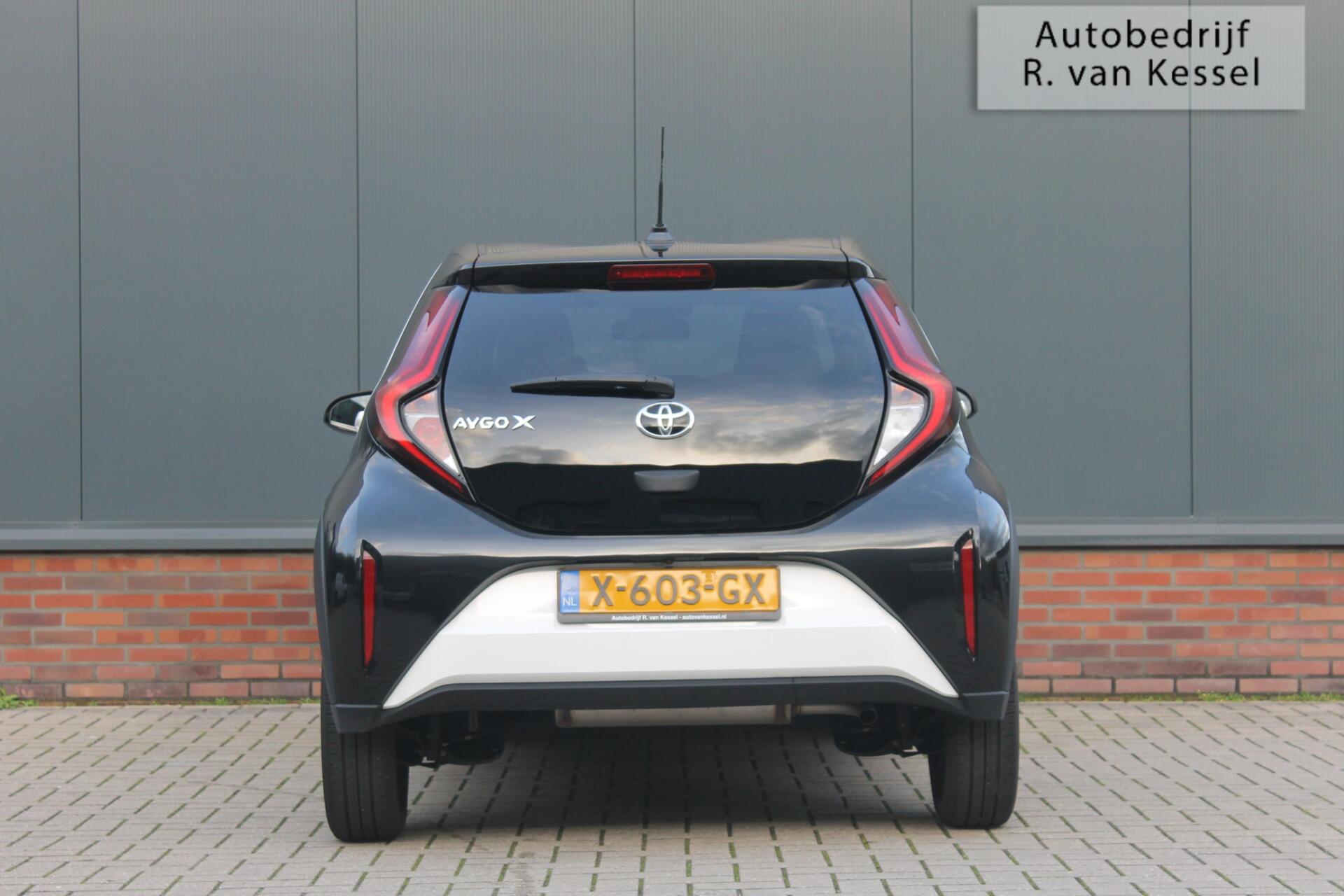 Foto van Toyota Aygo X