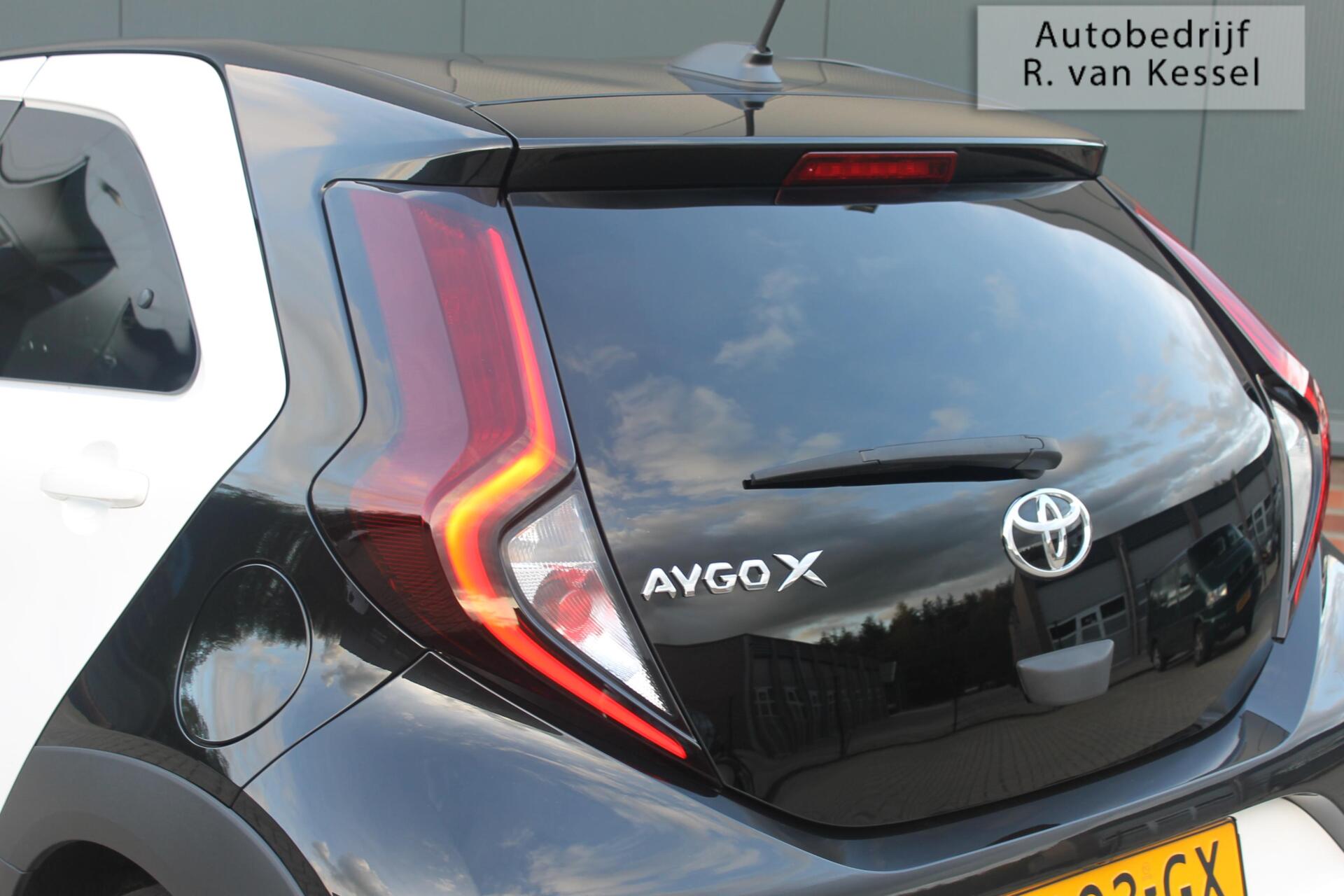 Foto van Toyota Aygo X