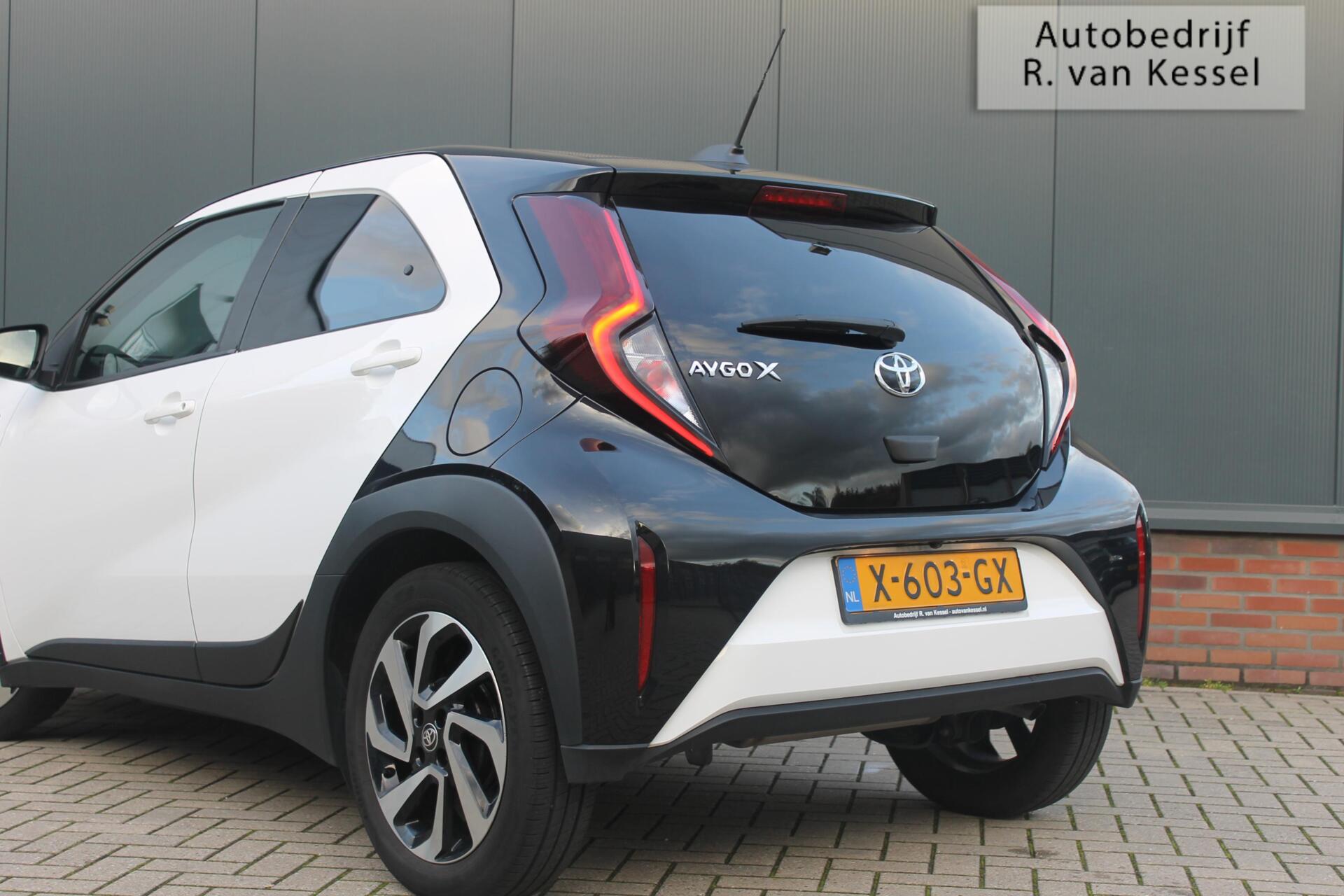 Foto van Toyota Aygo X