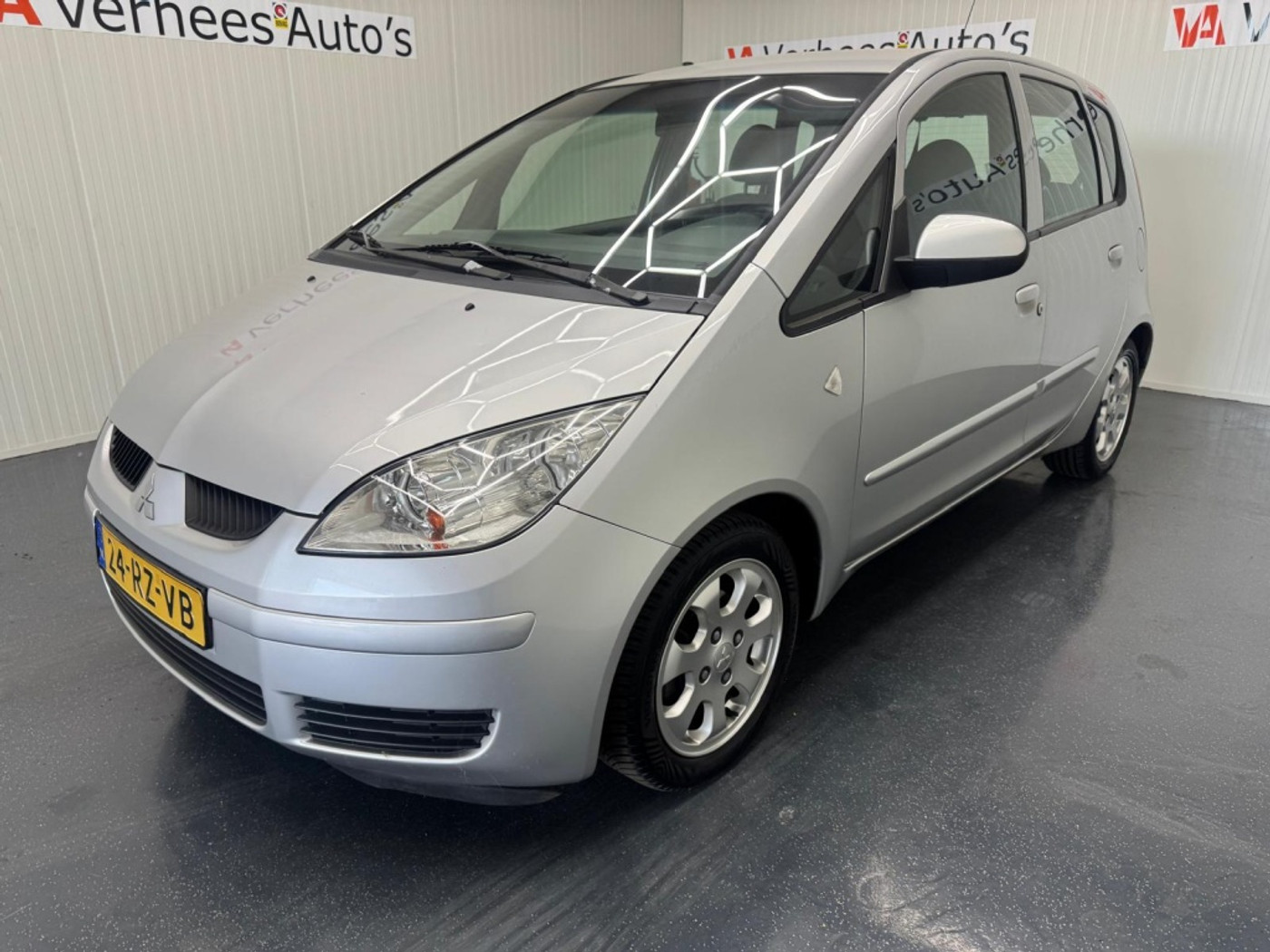 Foto van Mitsubishi Mitsubishi Colt