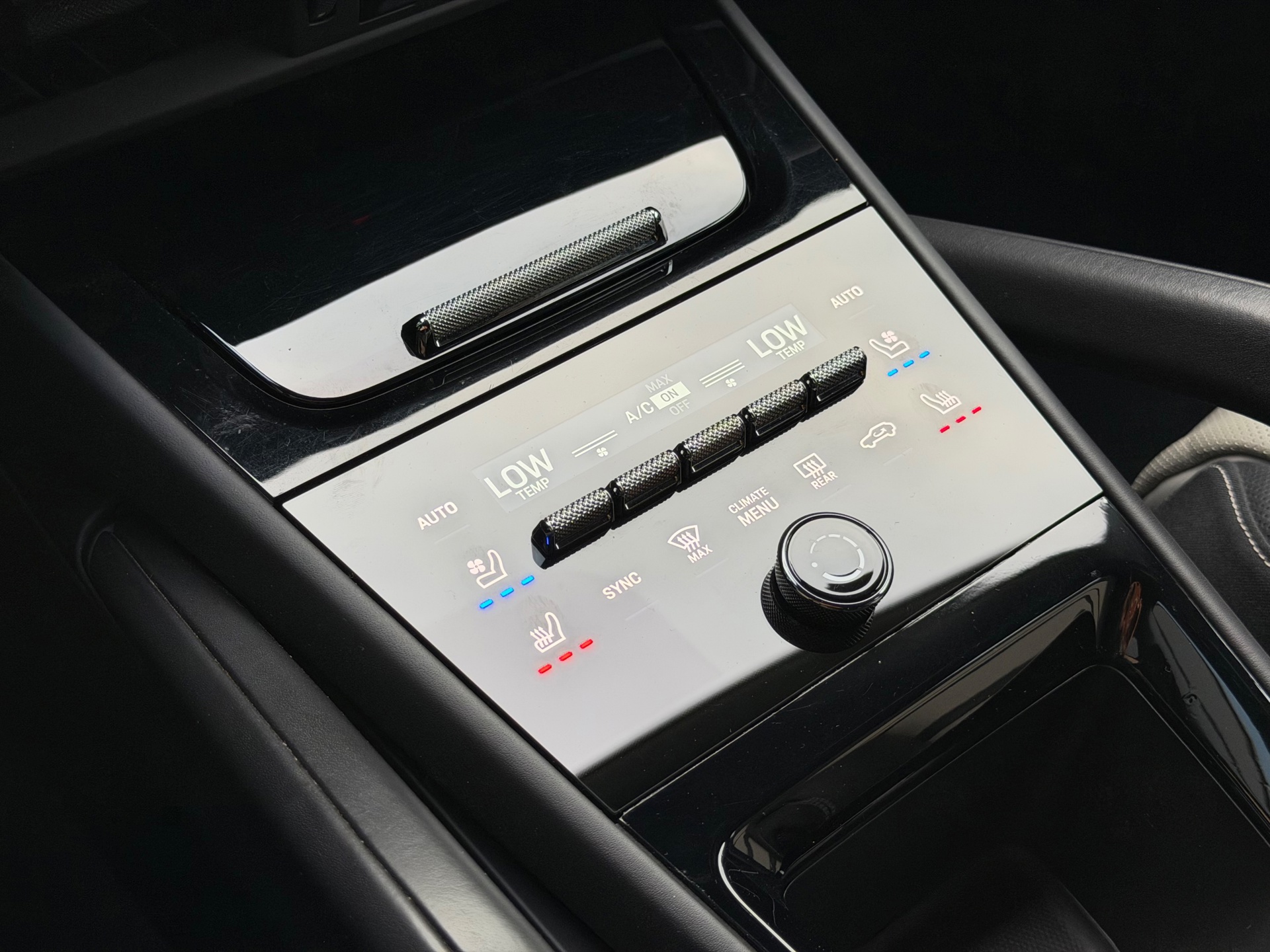 Foto van Porsche Cayenne E-hybrid