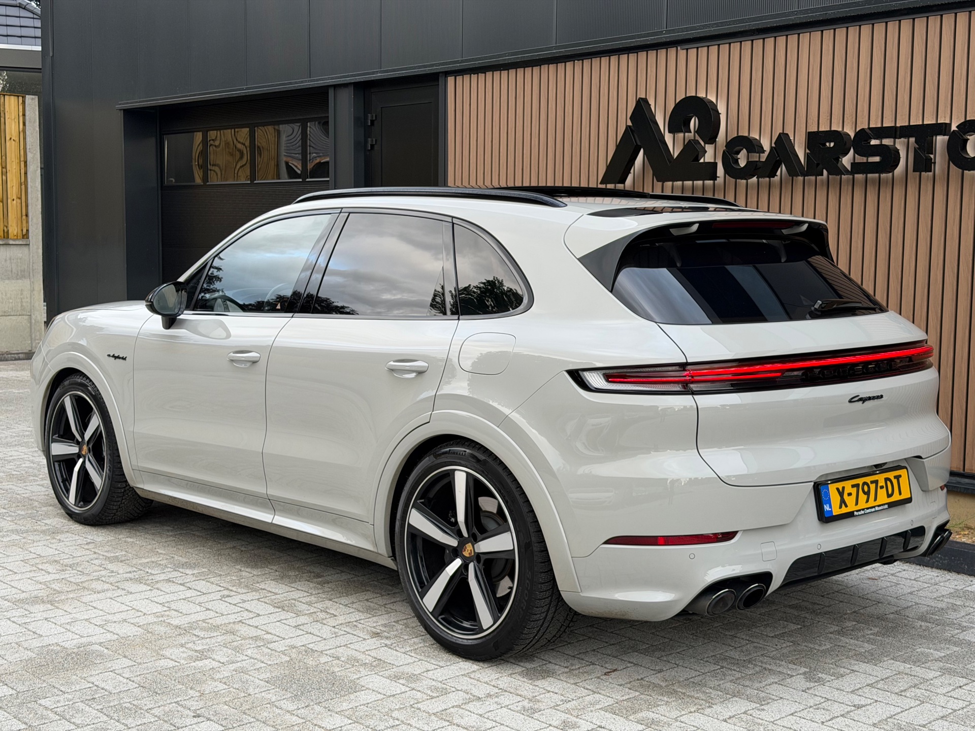Foto van Porsche Cayenne E-hybrid