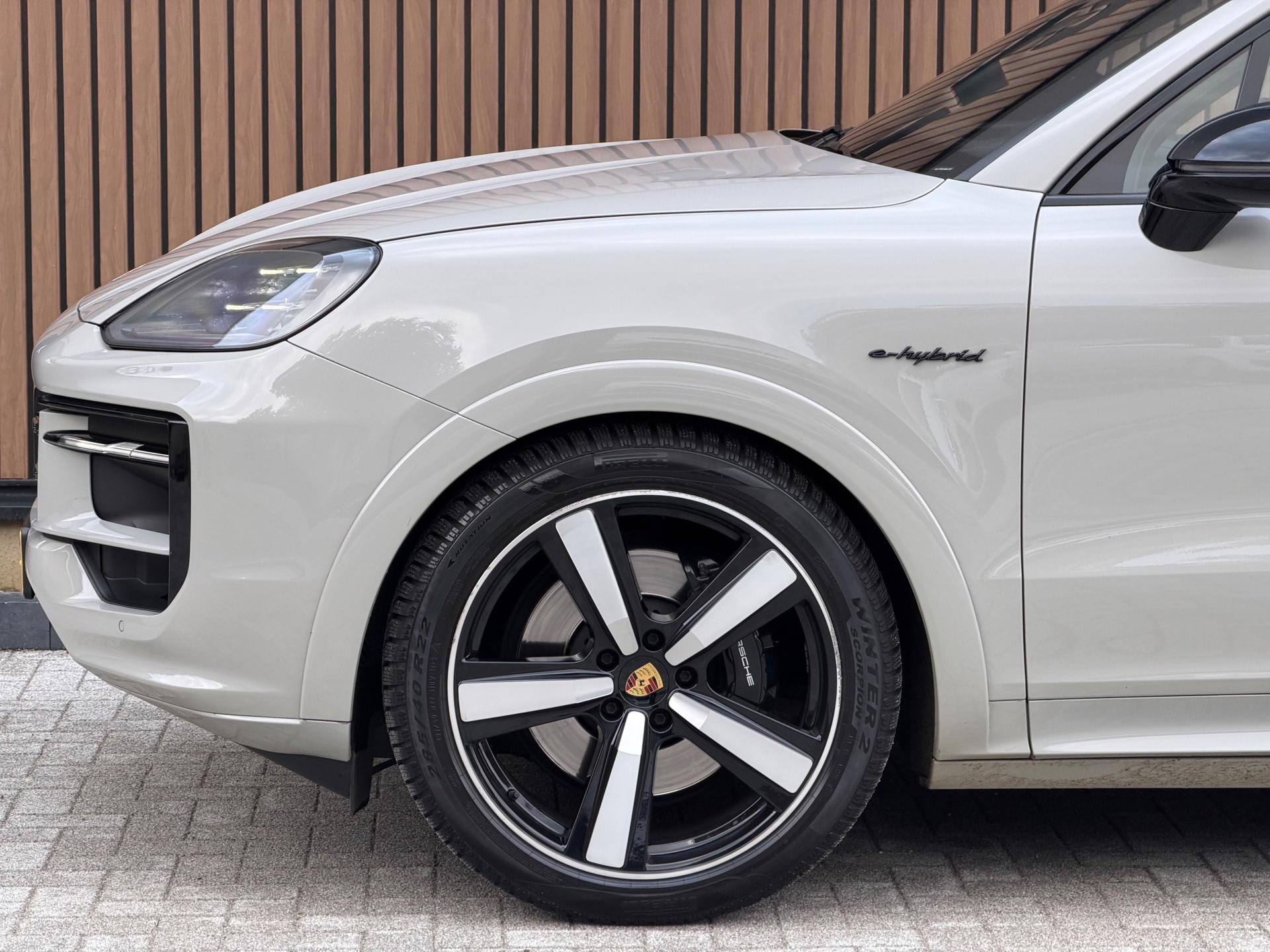 Foto van Porsche Cayenne E-hybrid