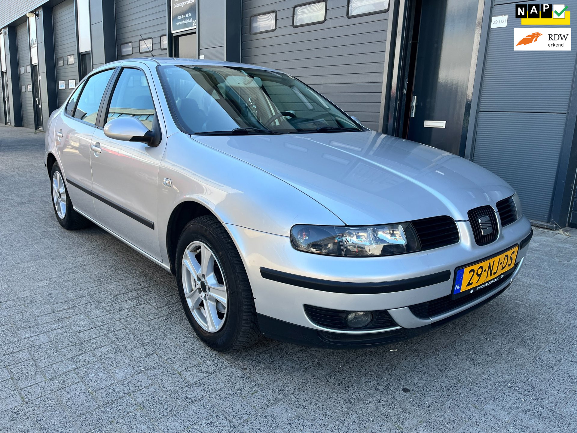 Seat Toledo 1.8-20V Executive Alcantara automaat 2003 - voorkant
