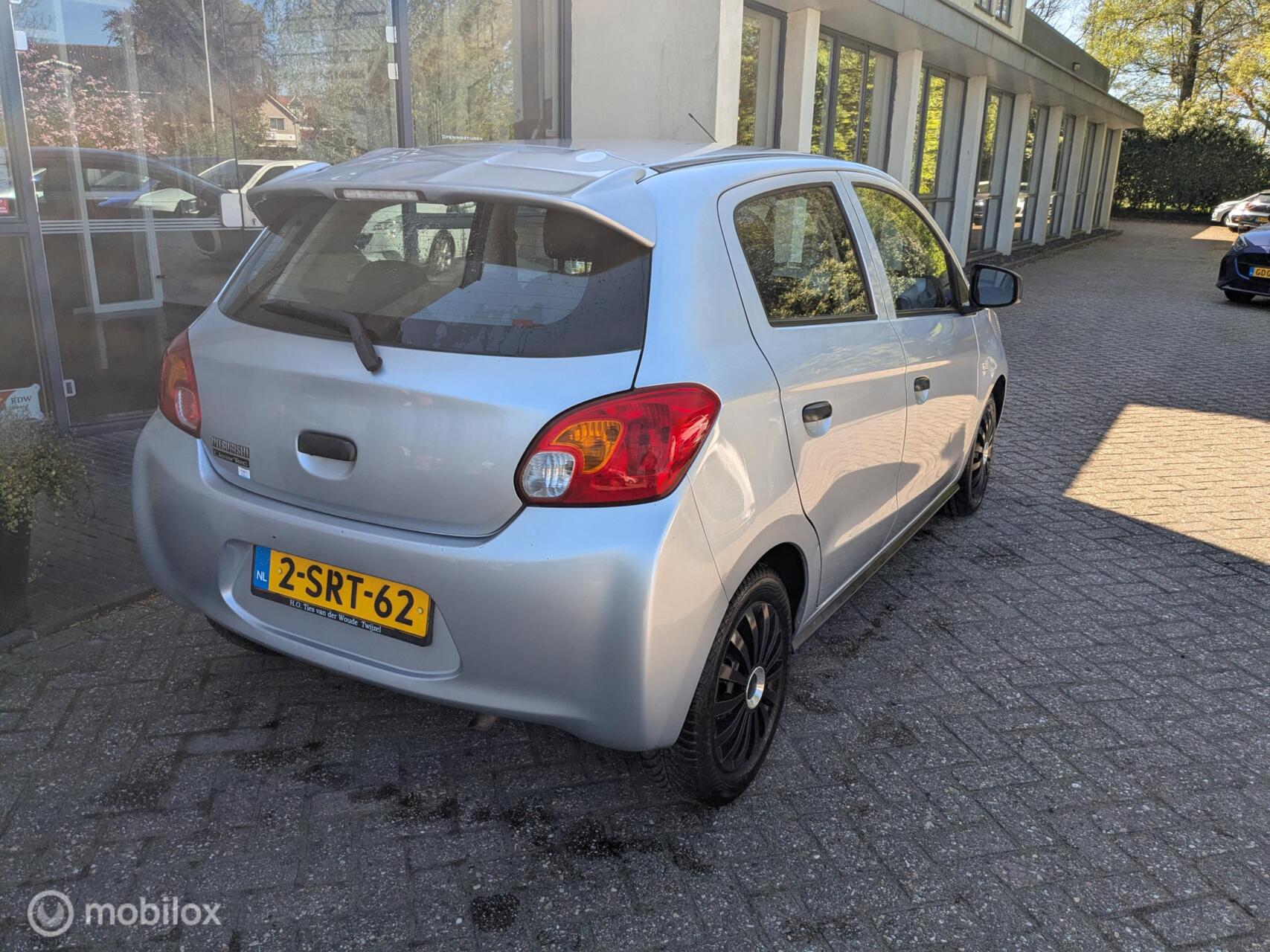 Foto van Mitsubishi Space Star
