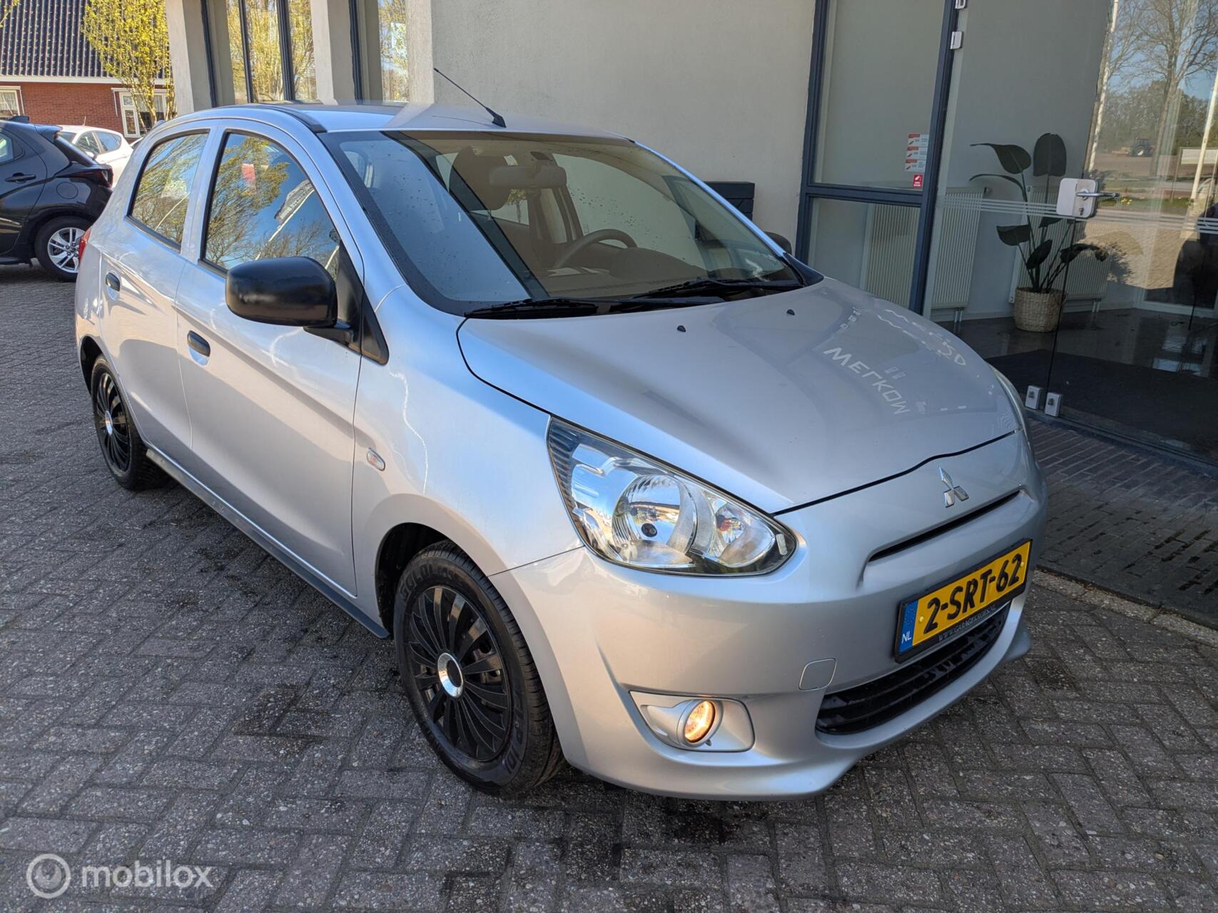 Foto van Mitsubishi Space Star