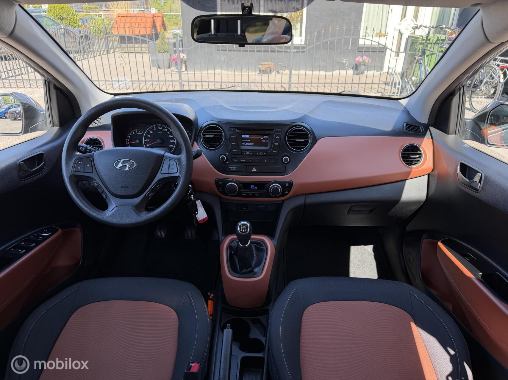 Foto van Hyundai I10