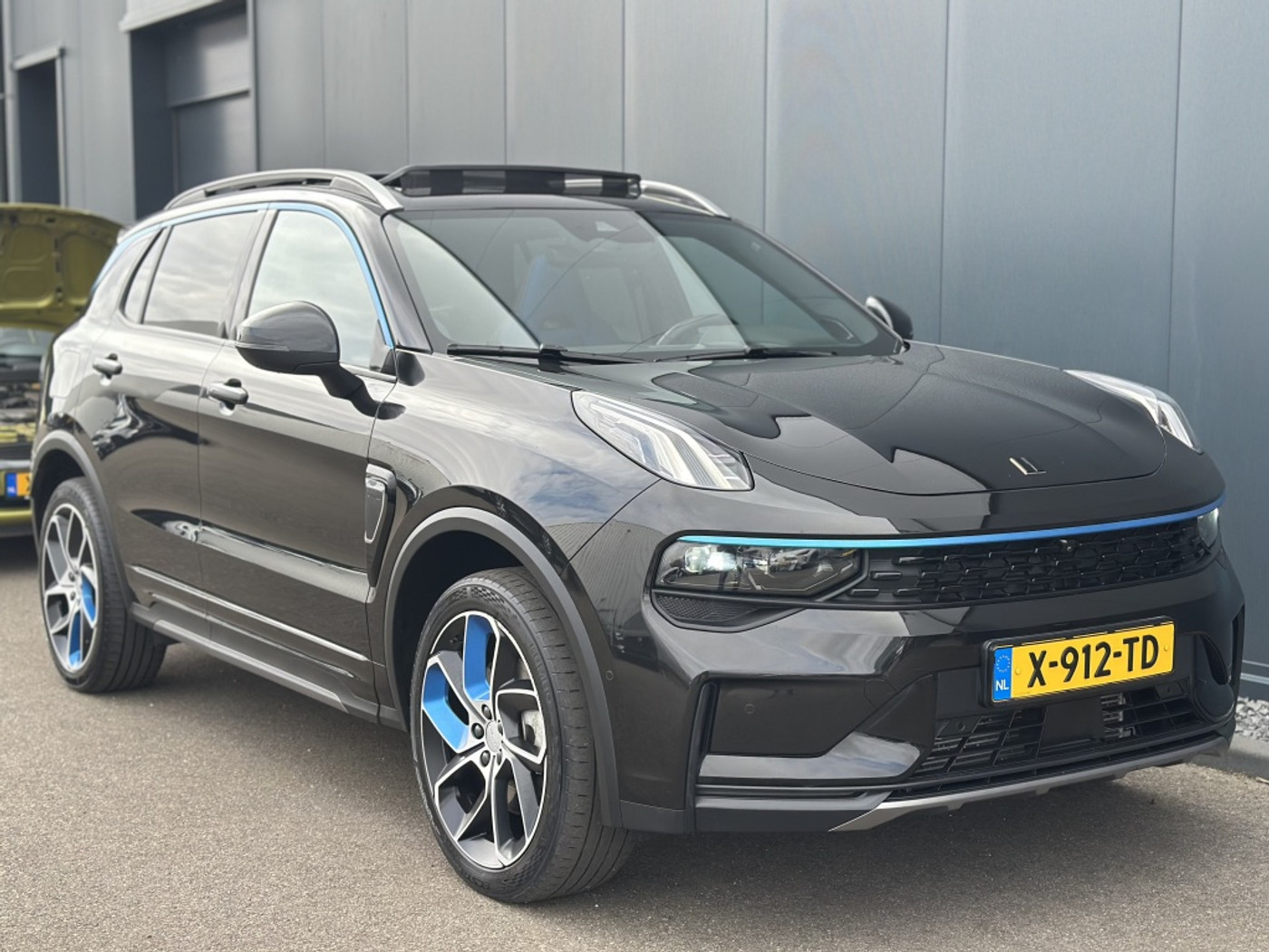 Foto van LYNK & Co 01