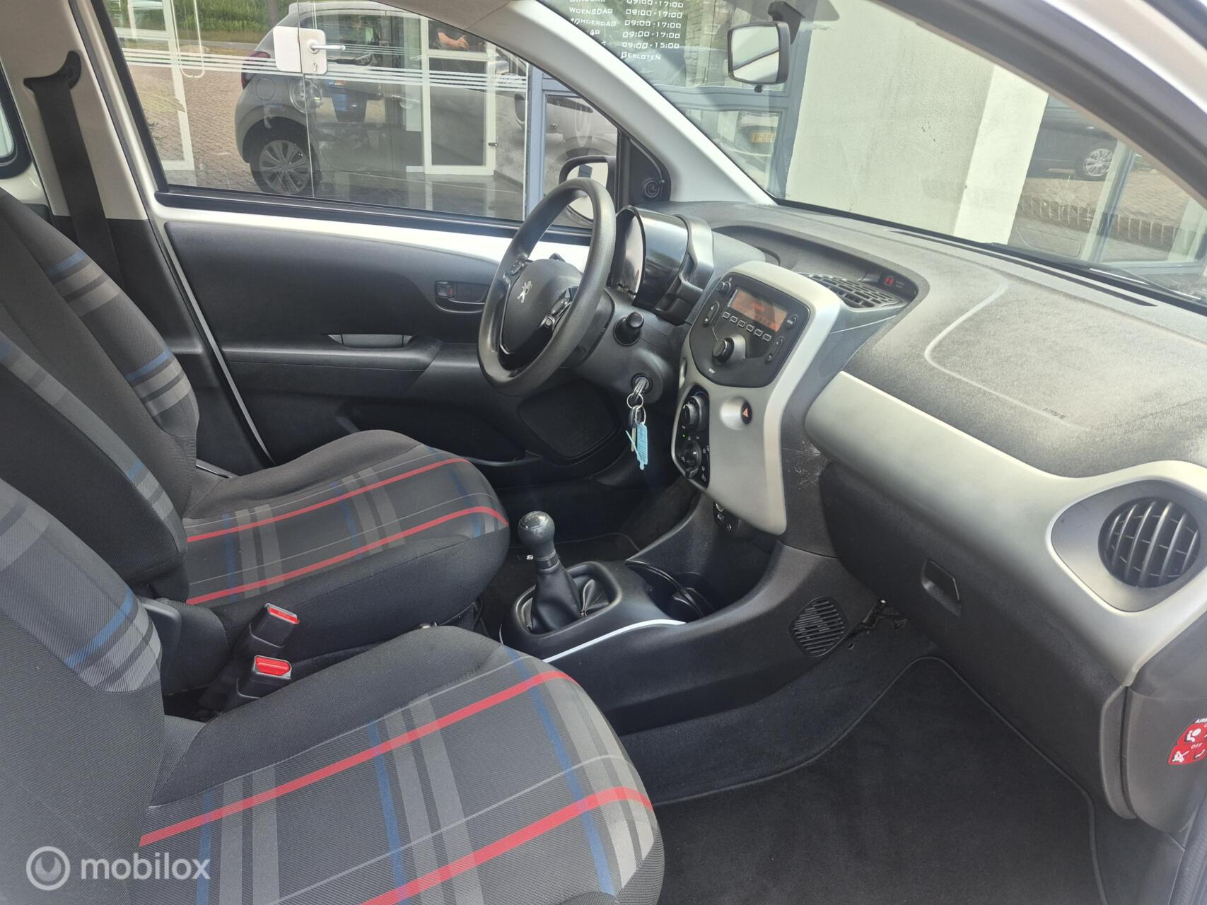 Foto van Peugeot Peugeot 108