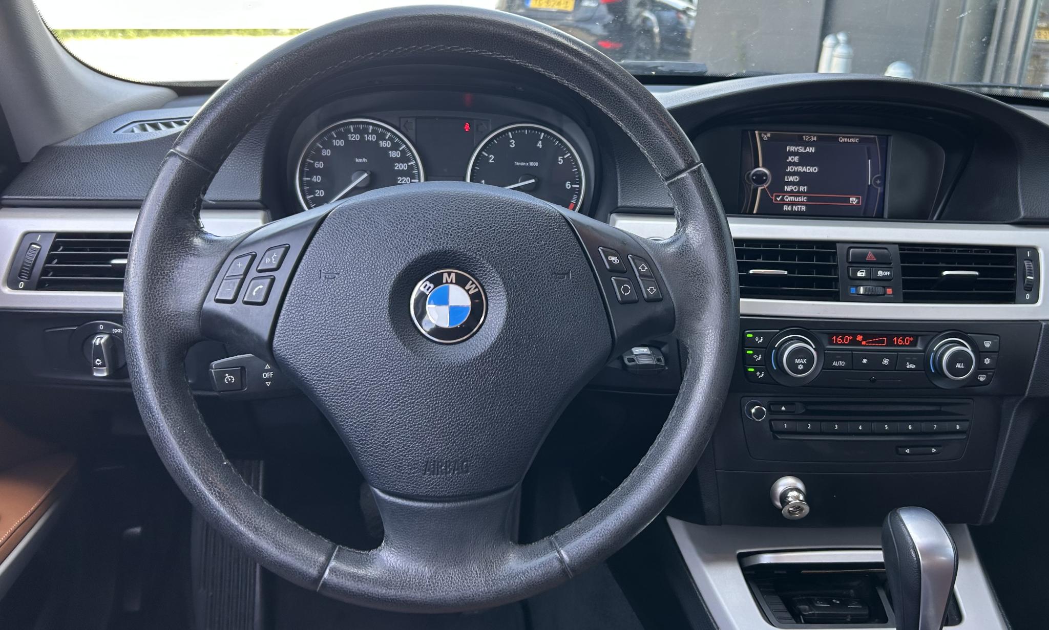 Foto van BMW 318i