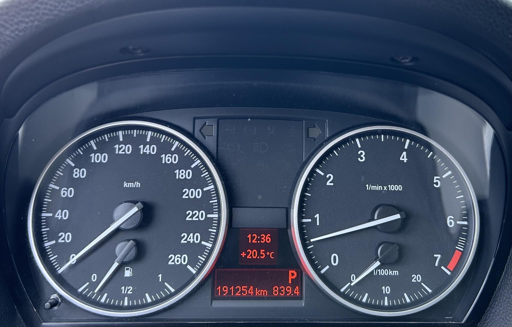 Foto van BMW 318i