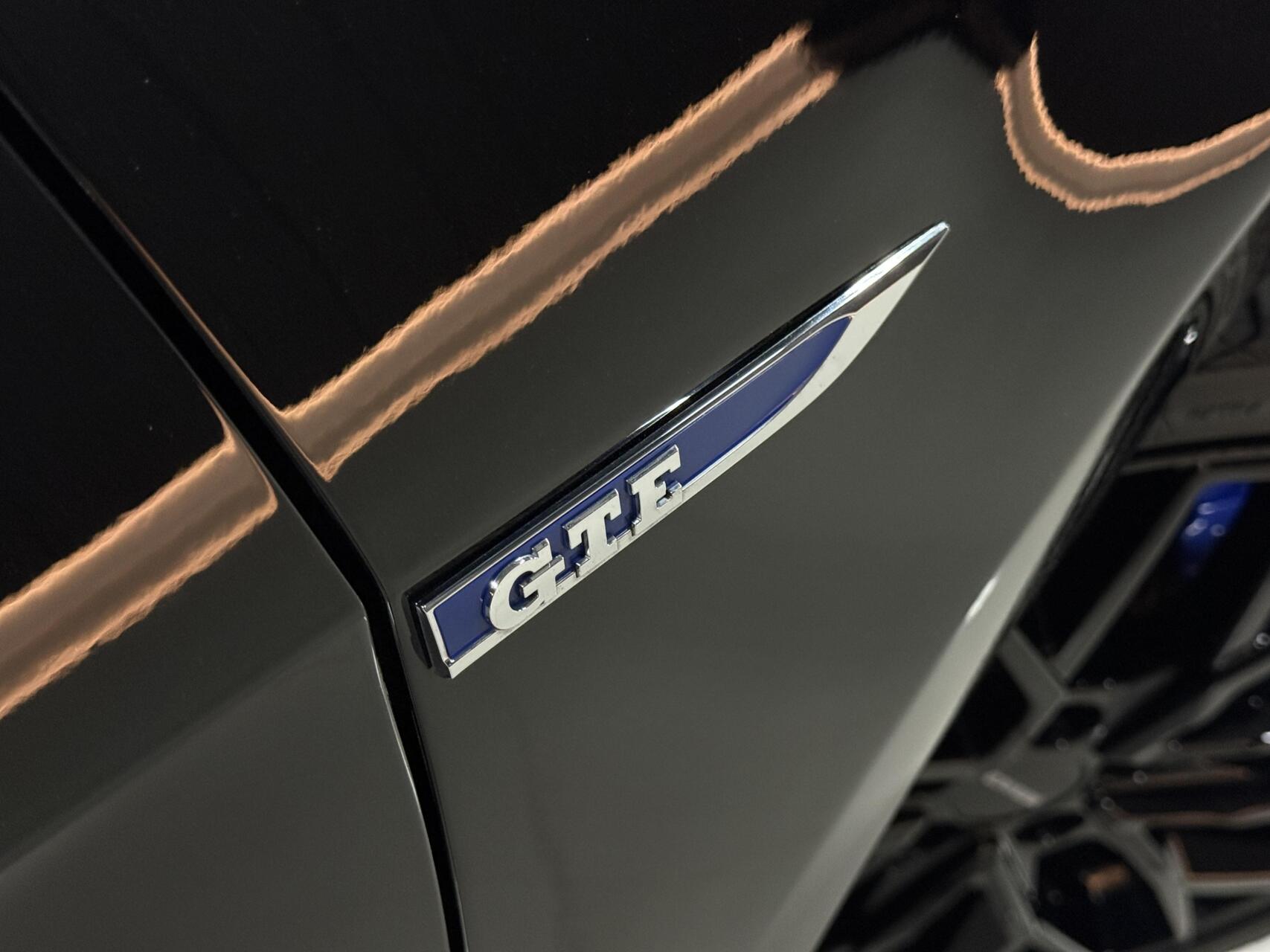 Foto van Volkswagen Golf GTE