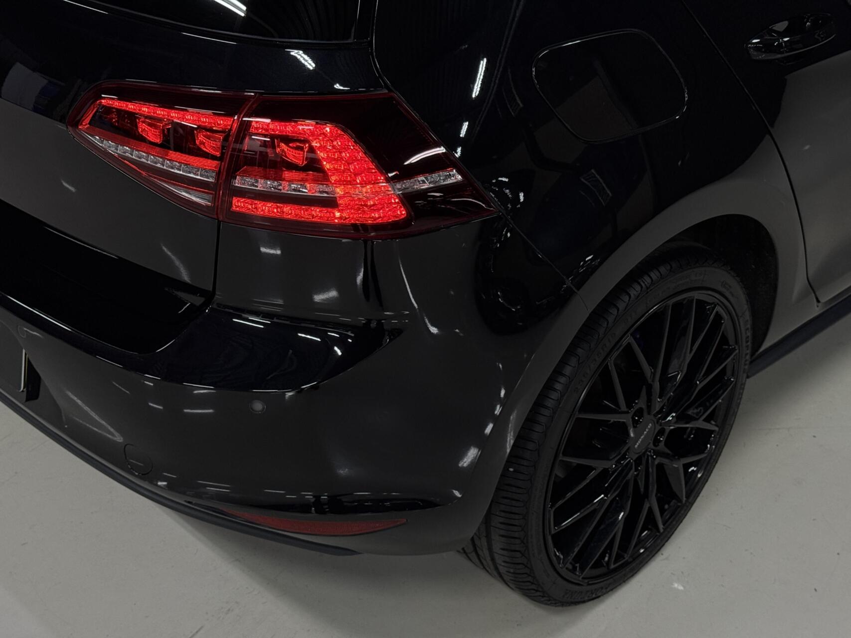 Foto van Volkswagen Golf GTE