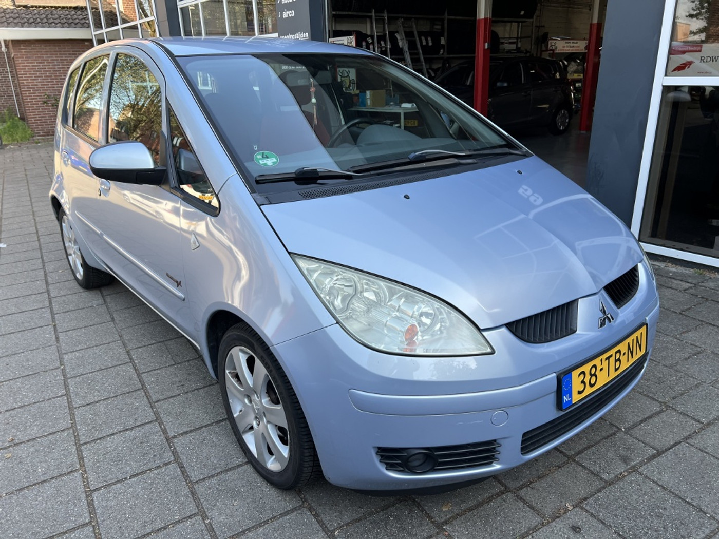 Foto van Mitsubishi Mitsubishi Colt