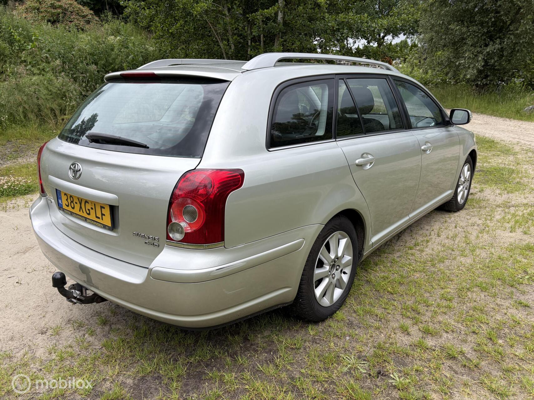 Foto van Toyota Toyota Avensis