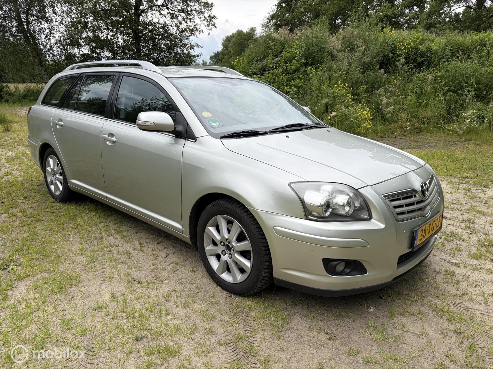 Foto van Toyota Toyota Avensis