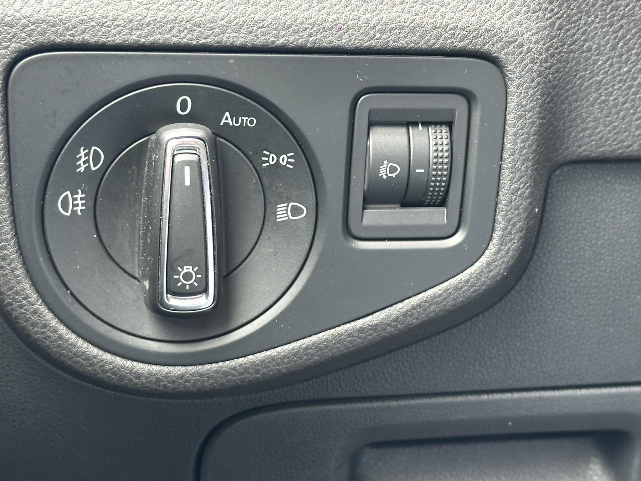 Foto van Volkswagen Golf Sportsvan