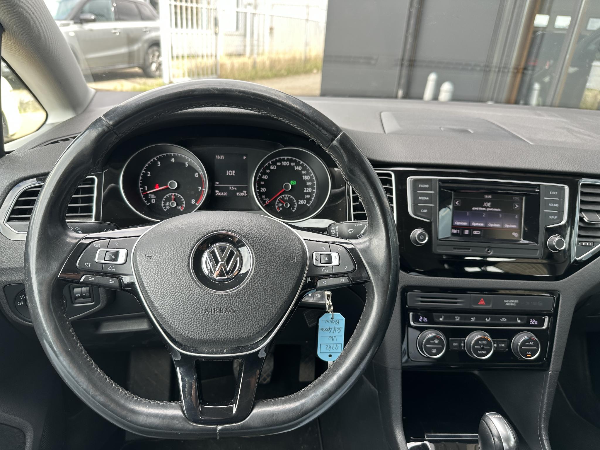 Foto van Volkswagen Golf Sportsvan
