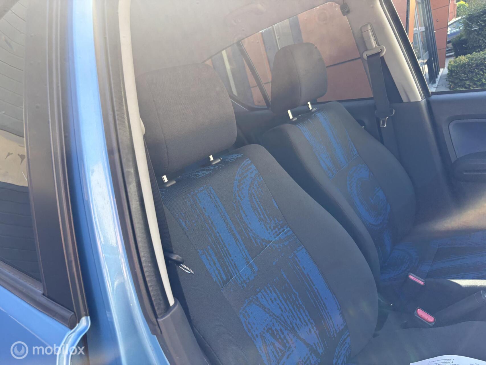 Foto van Opel Agila