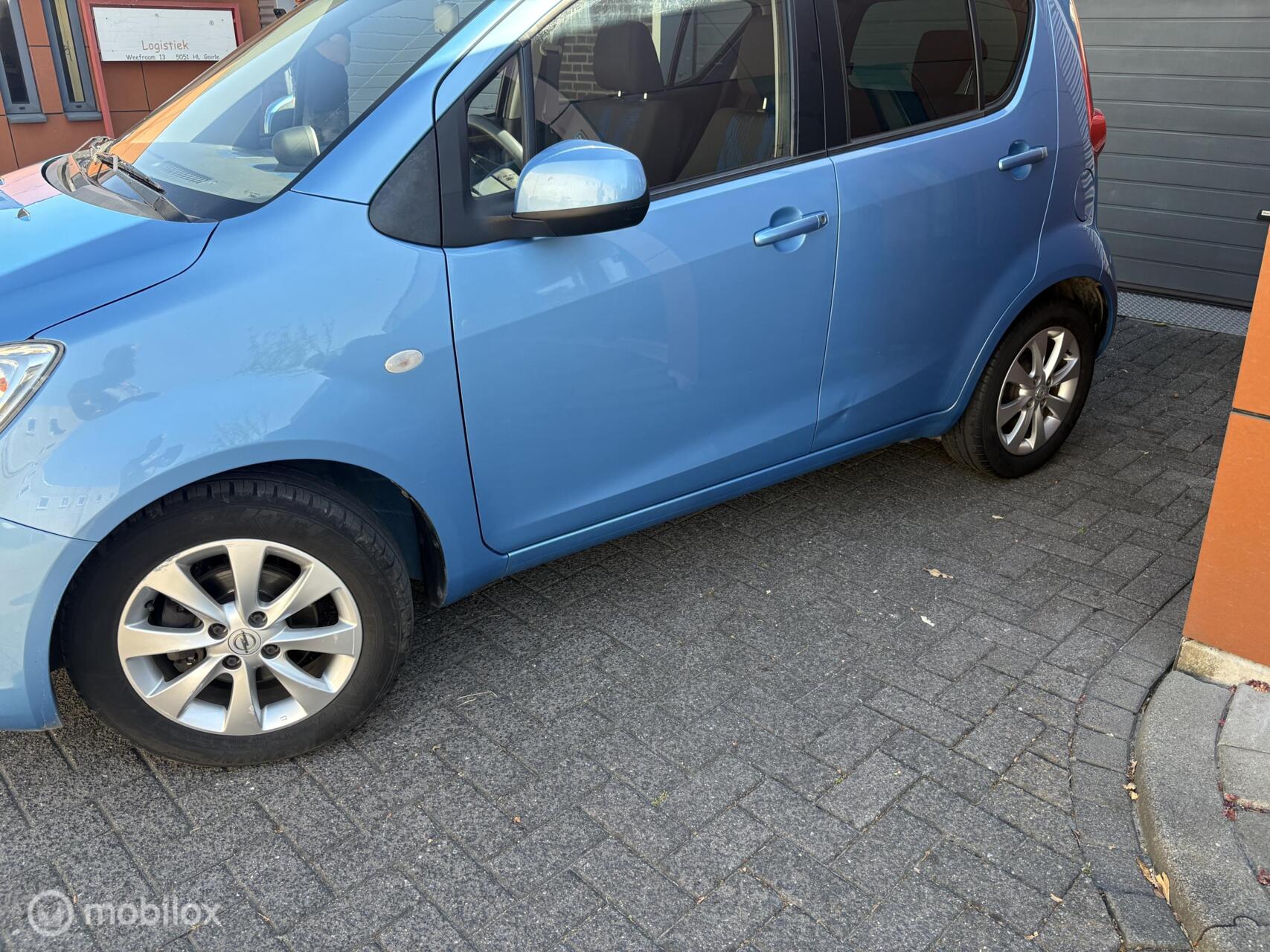 Foto van Opel Agila