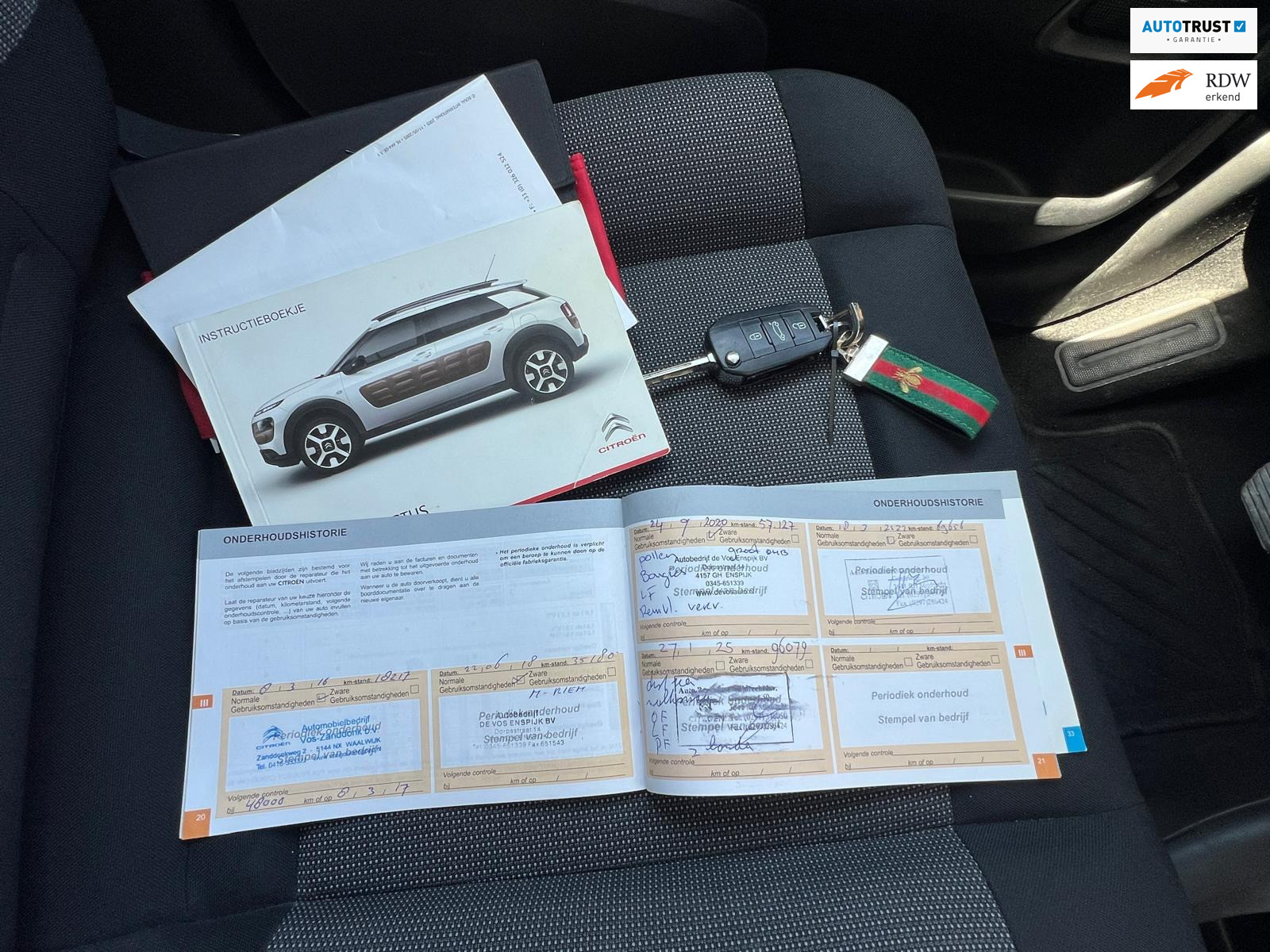 Foto van Citroen C4 Cactus