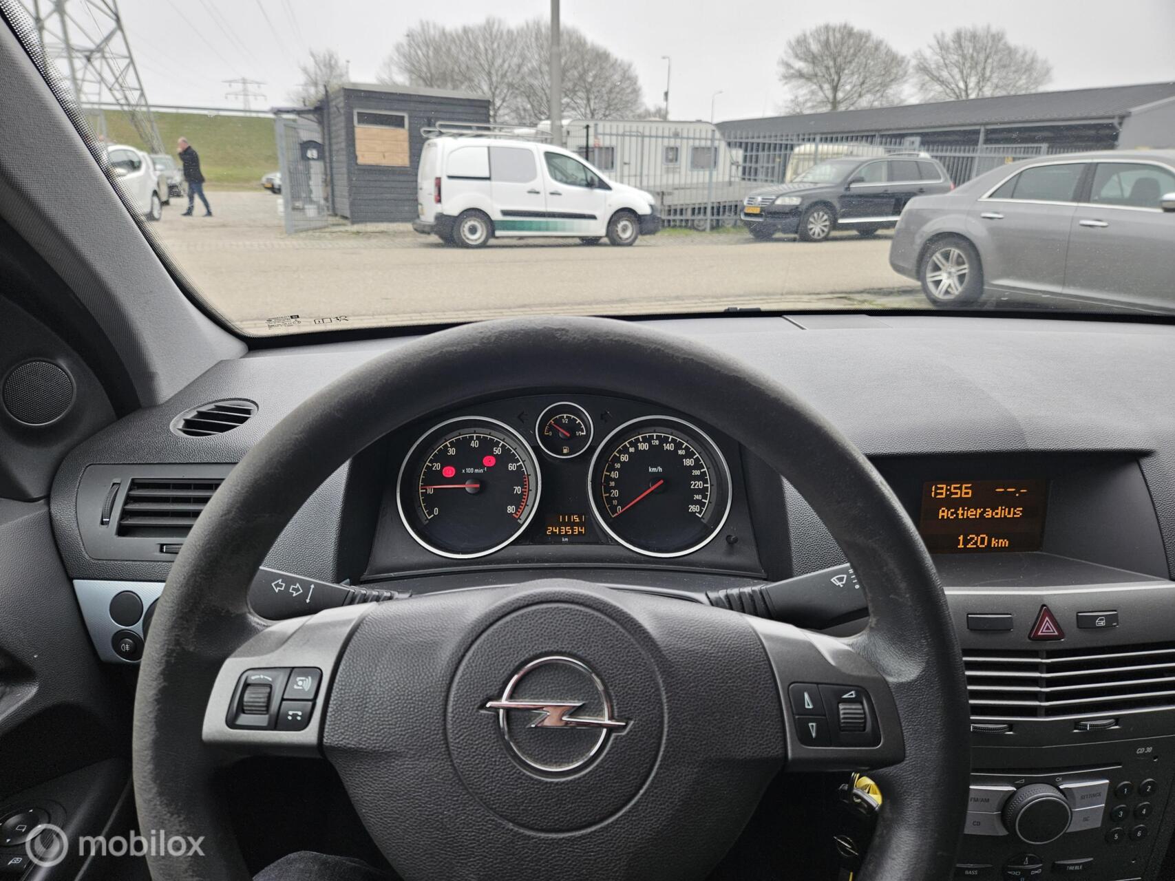 Foto van Opel Astra