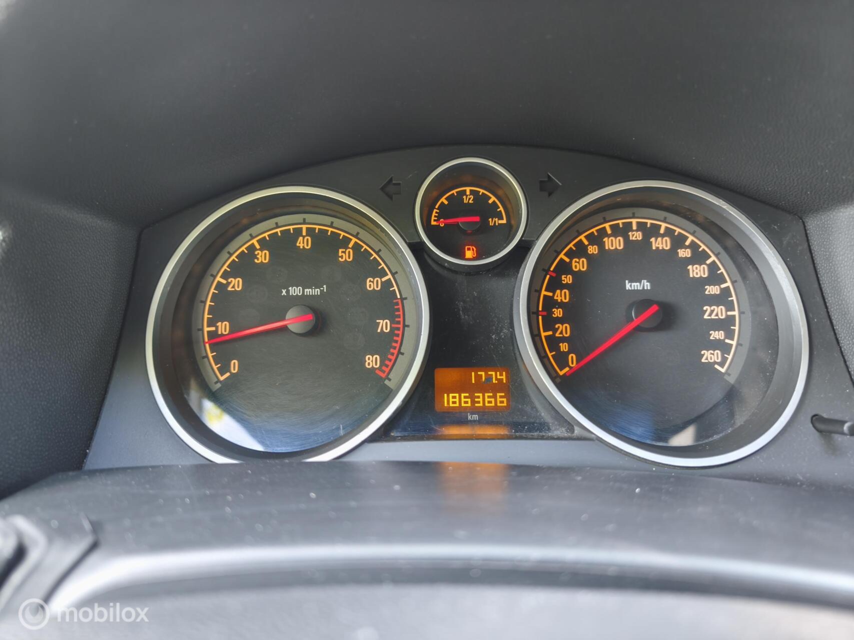 Foto van Opel Astra Station Wagon