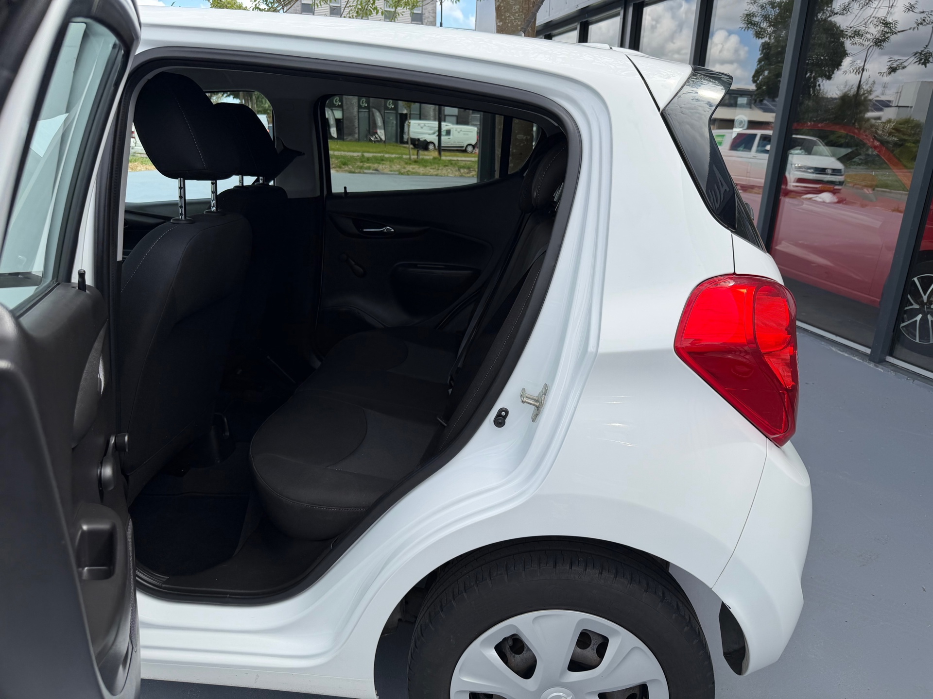 Foto van Opel Karl / Viva