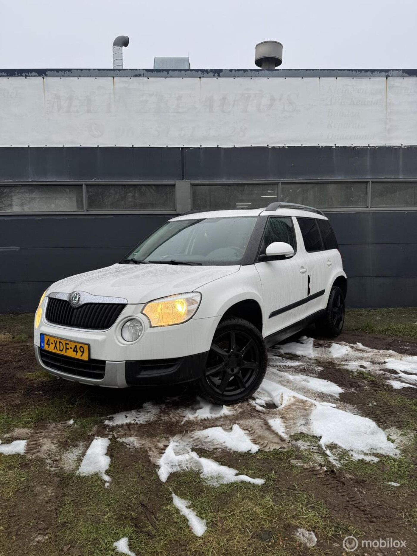 Skoda Yeti 1.2 TSI NieuwAPK/Pano 2010 - voorkant