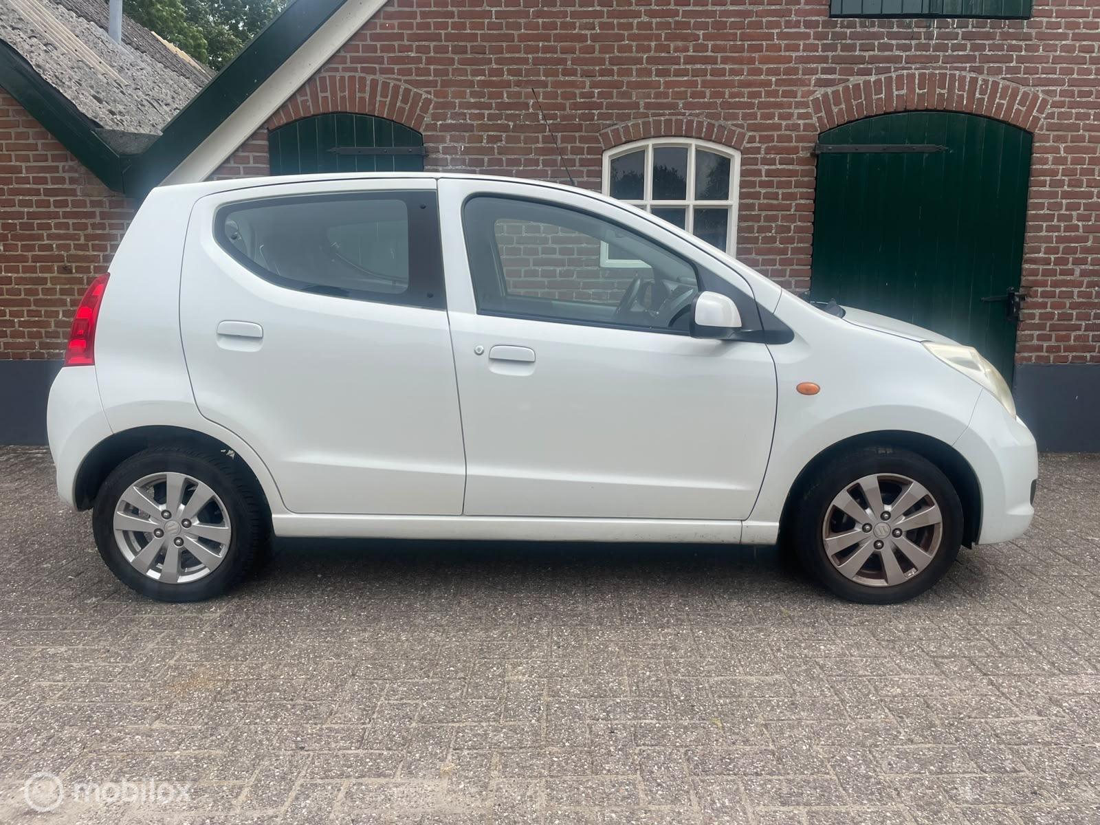 Foto van Suzuki Alto