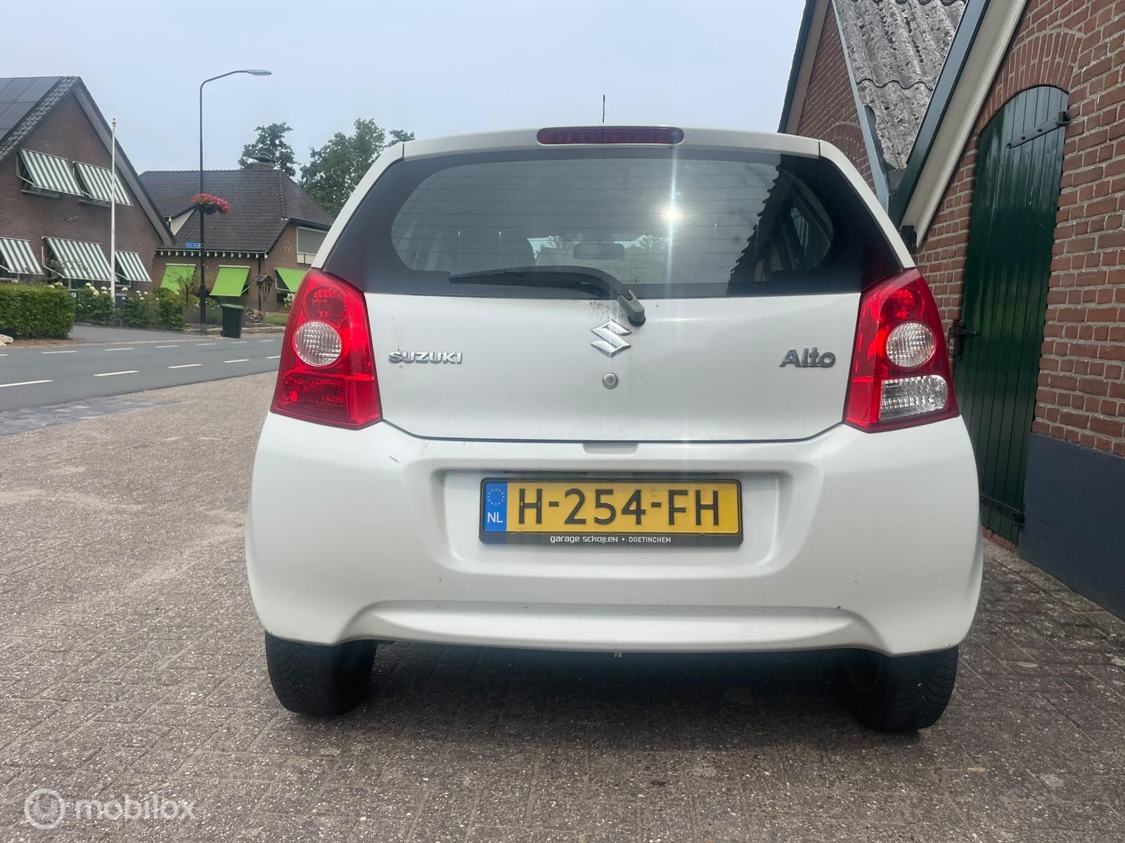 Foto van Suzuki Alto