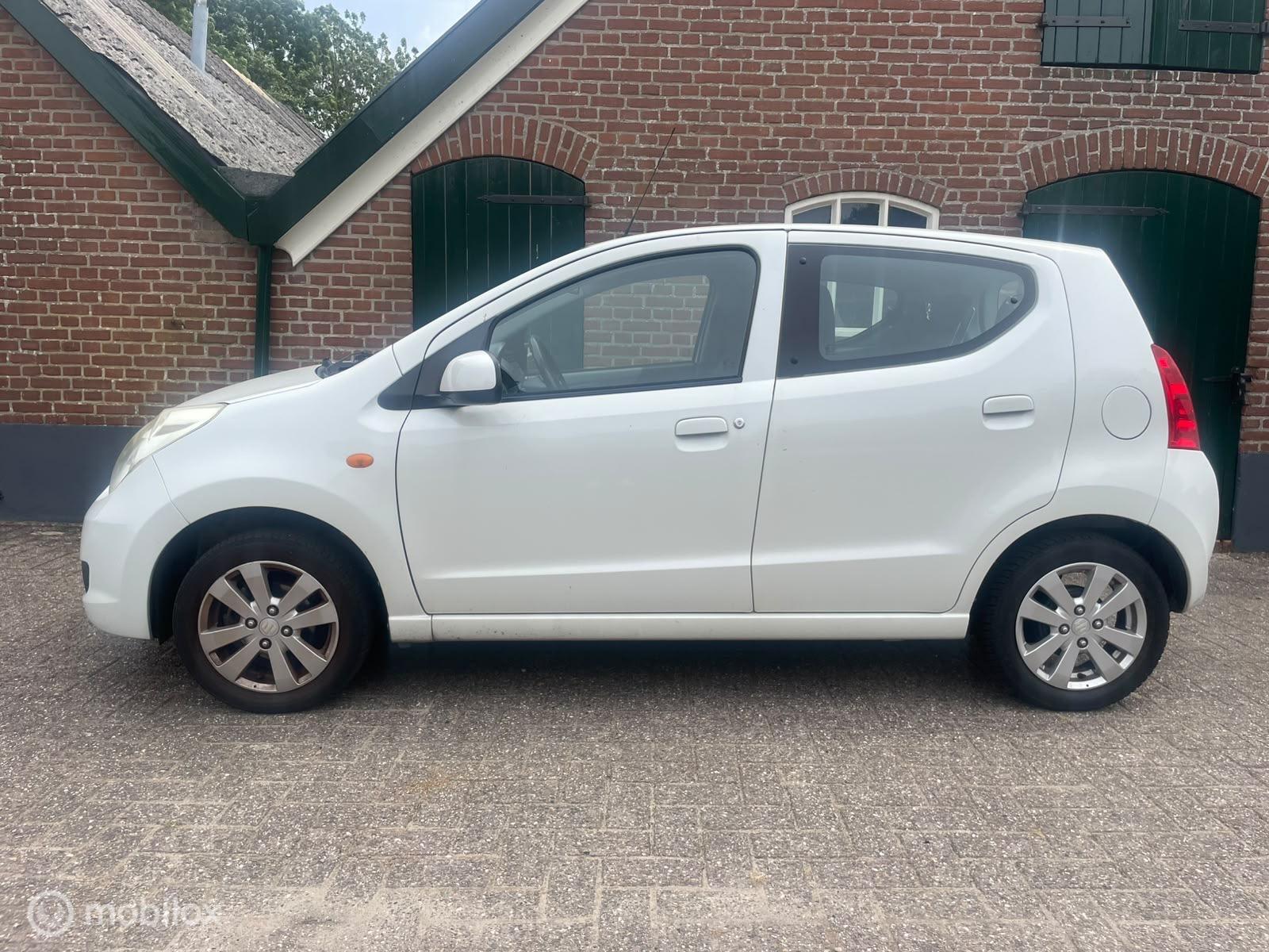 Foto van Suzuki Alto