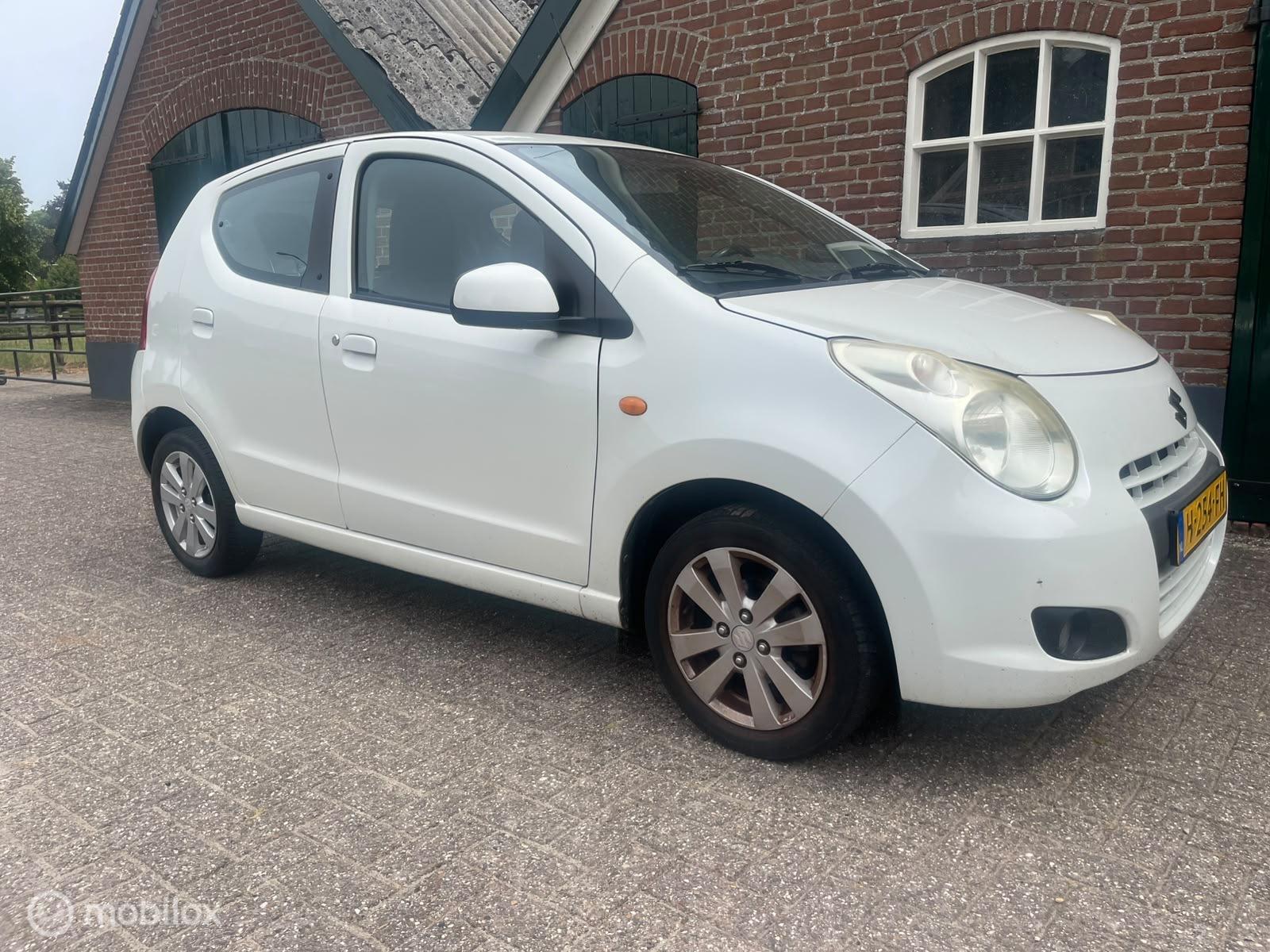 Foto van Suzuki Alto