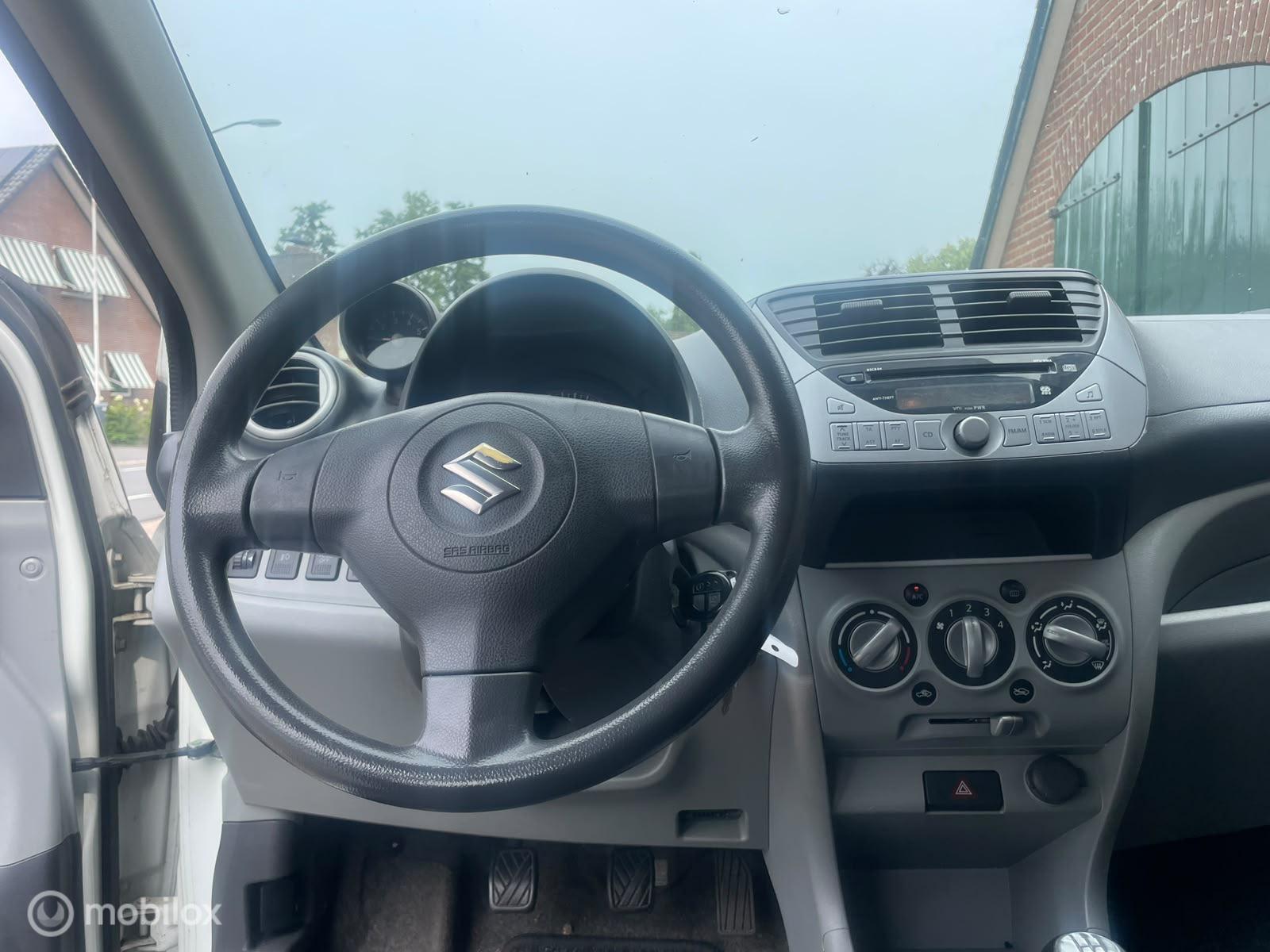 Foto van Suzuki Alto