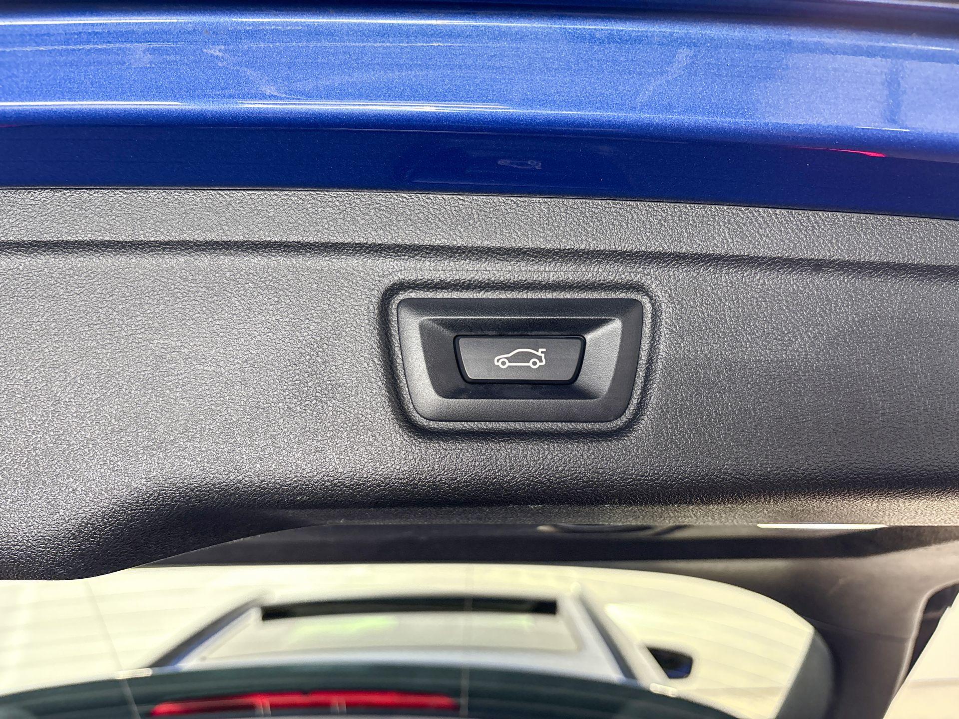 Foto van BMW 330e xDrive