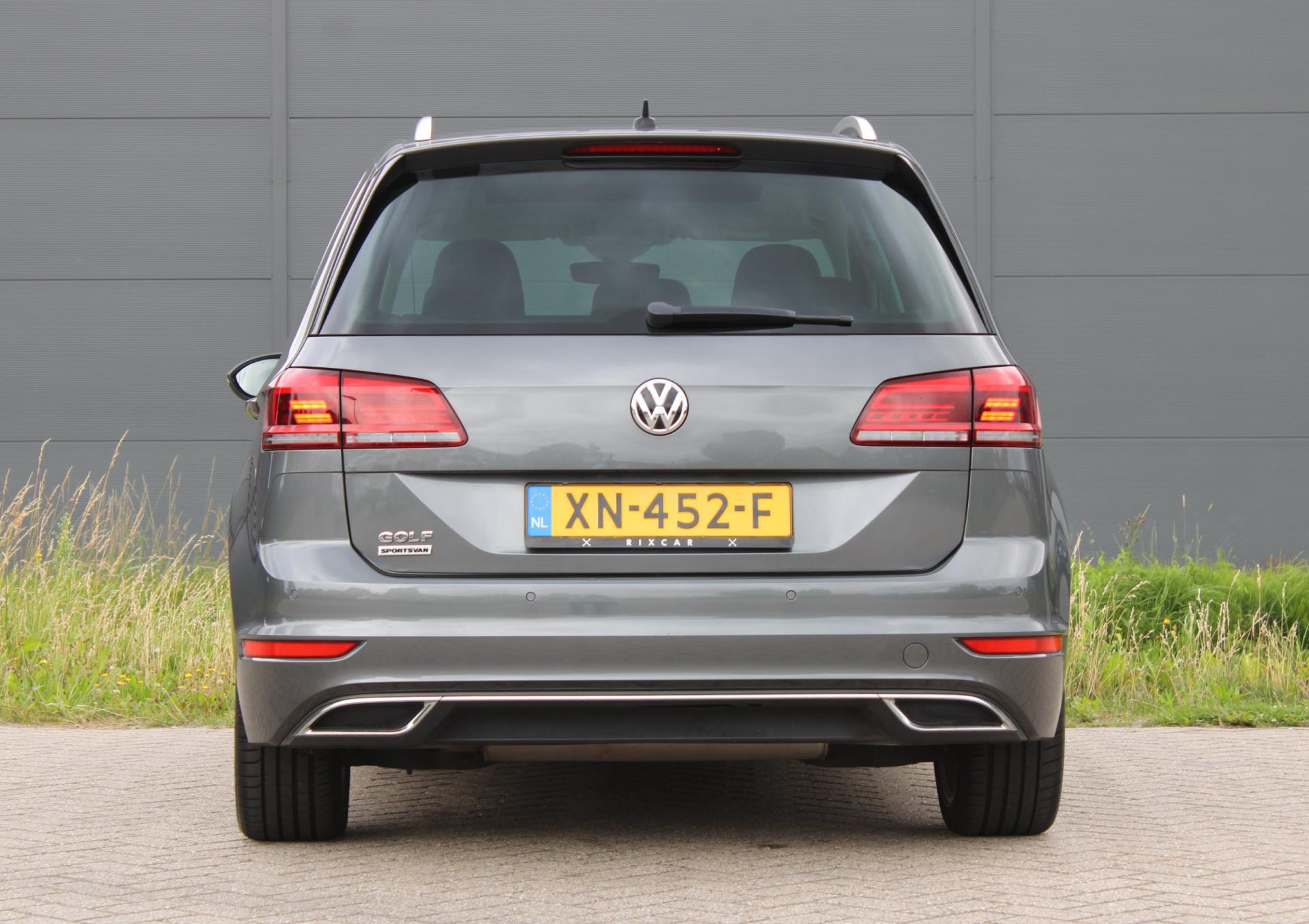 Foto van Volkswagen Golf Sportsvan