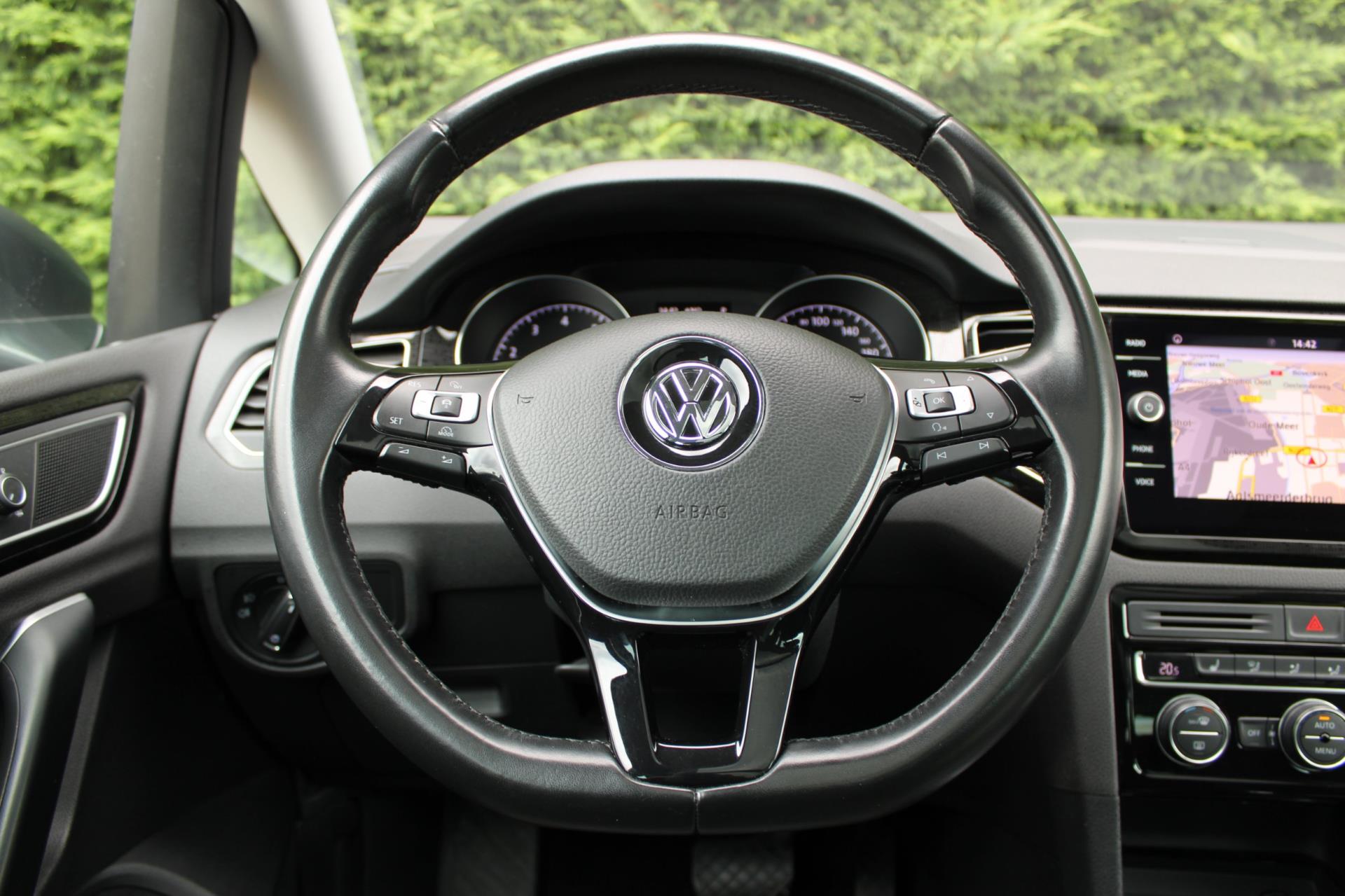 Foto van Volkswagen Golf Sportsvan
