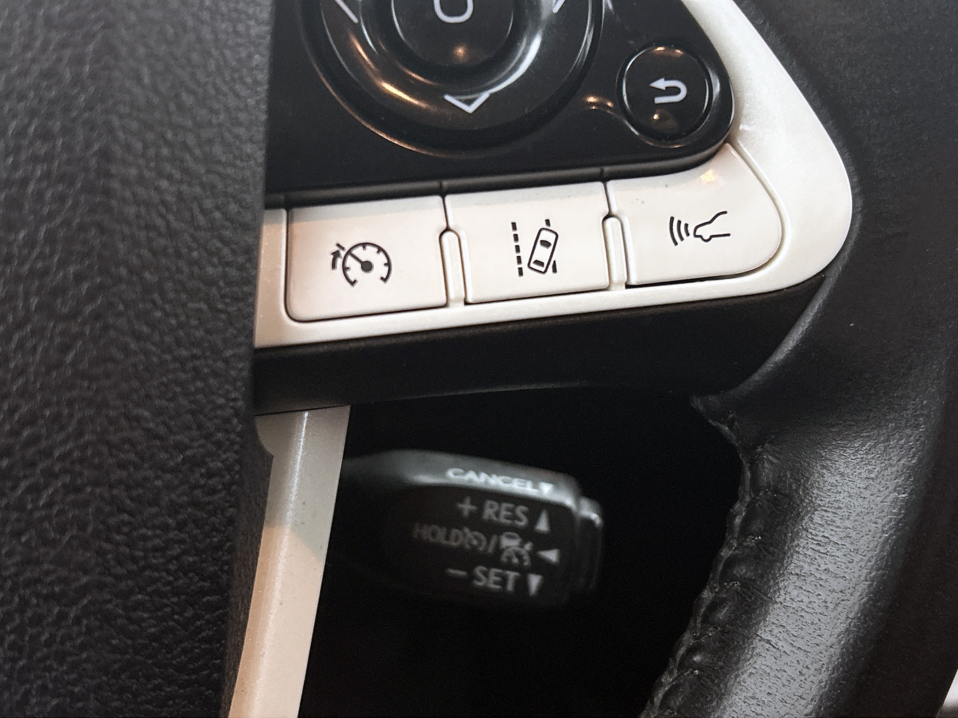 Foto van Toyota Toyota Prius PHV