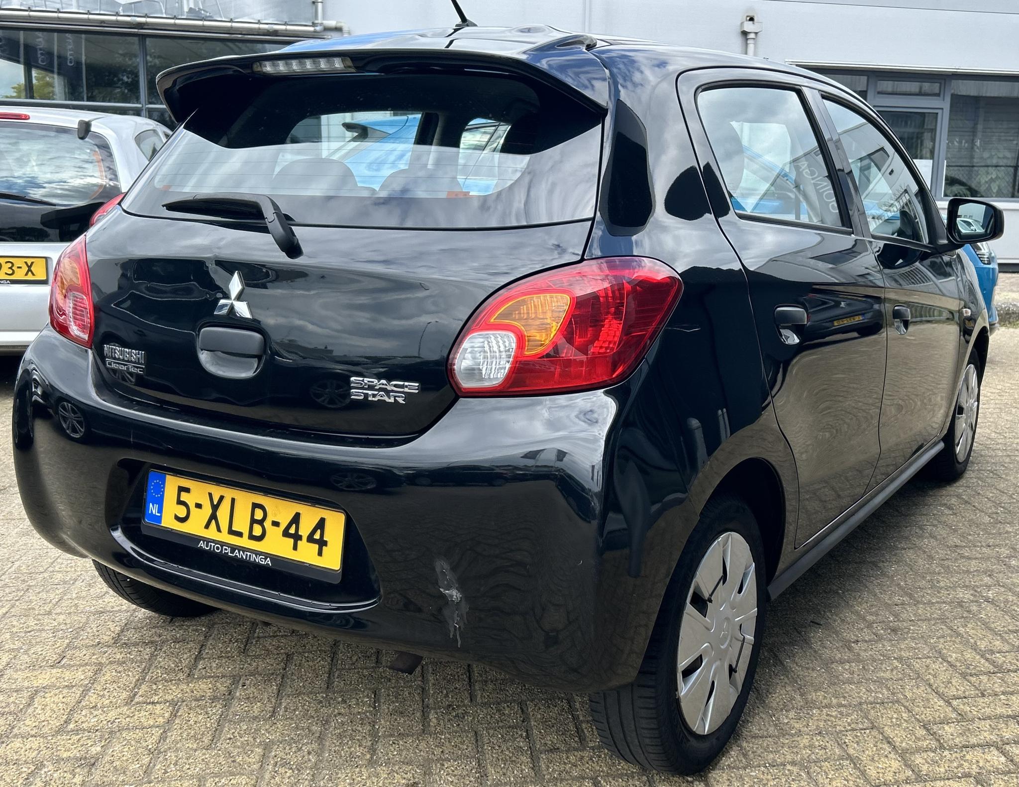Foto van Mitsubishi Mitsubishi Space Star