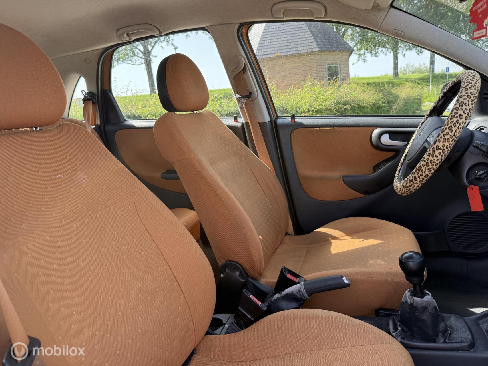 Foto van Opel Corsa-c