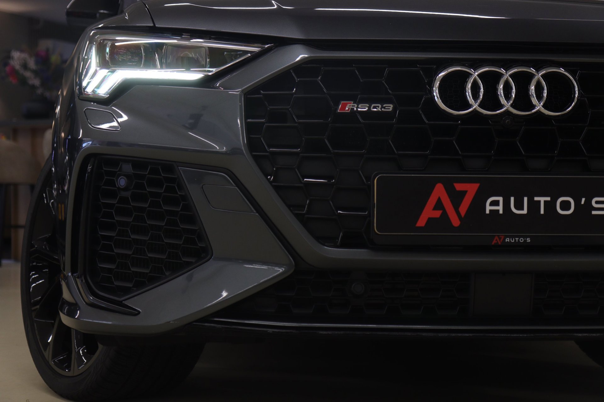 Foto van Audi RS Q3 Sportback
