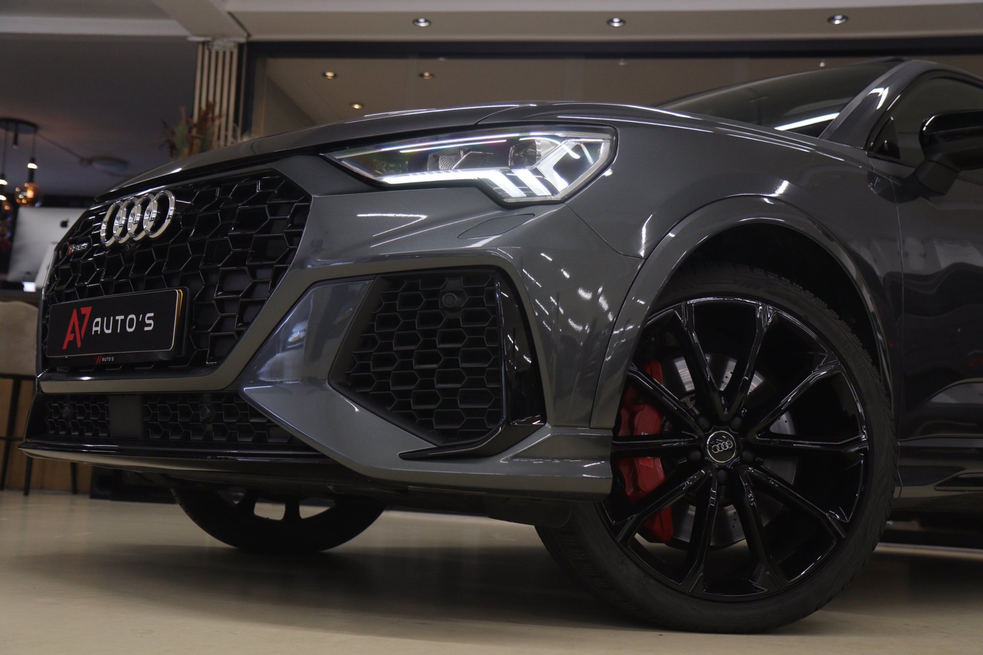 Foto van Audi RS Q3 Sportback