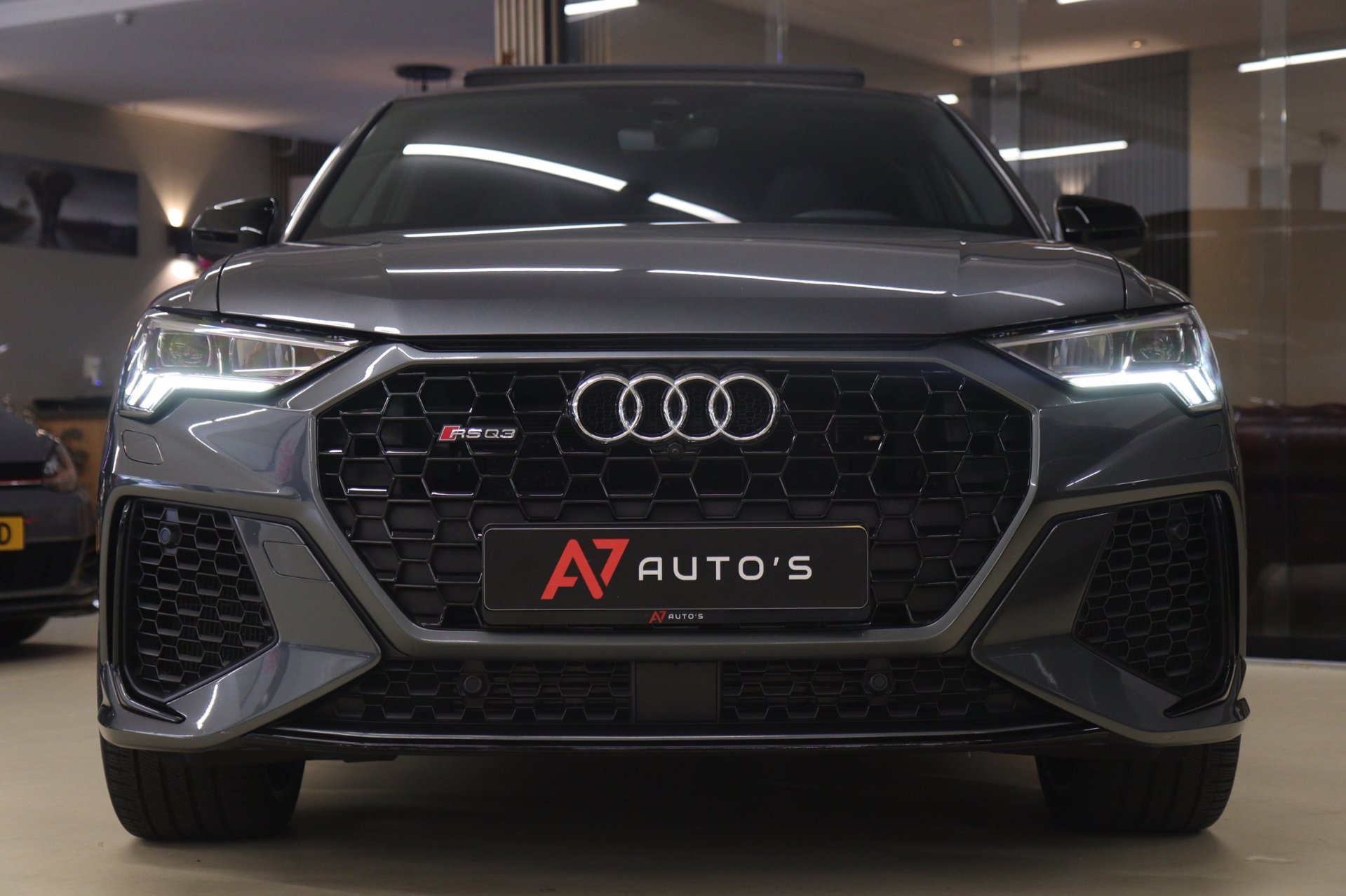 Foto van Audi RS Q3 Sportback