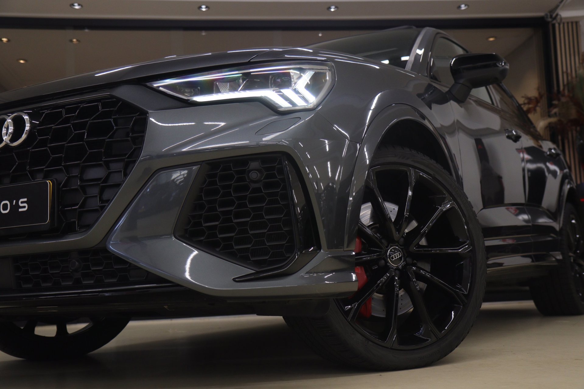 Foto van Audi RS Q3 Sportback