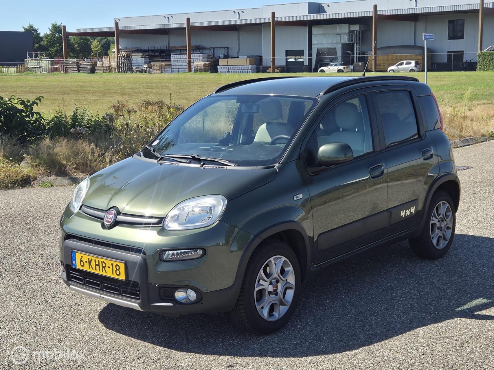 Fiat Panda 0.9 TwinAir 4x4Climbing Airco / Cruise / Trekhaak 2013 - voorkant