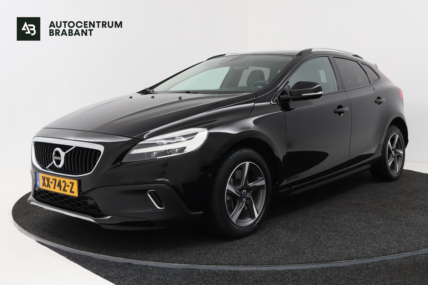 Foto van Volvo V40 Cross Country