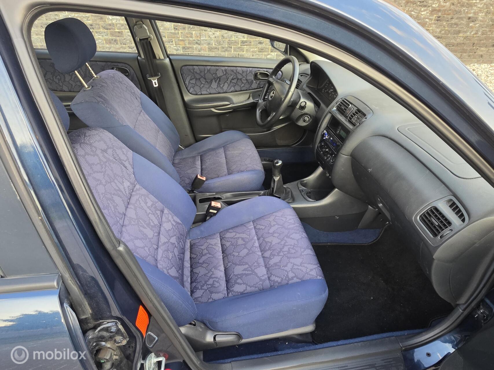 Foto van Mazda Mazda 626