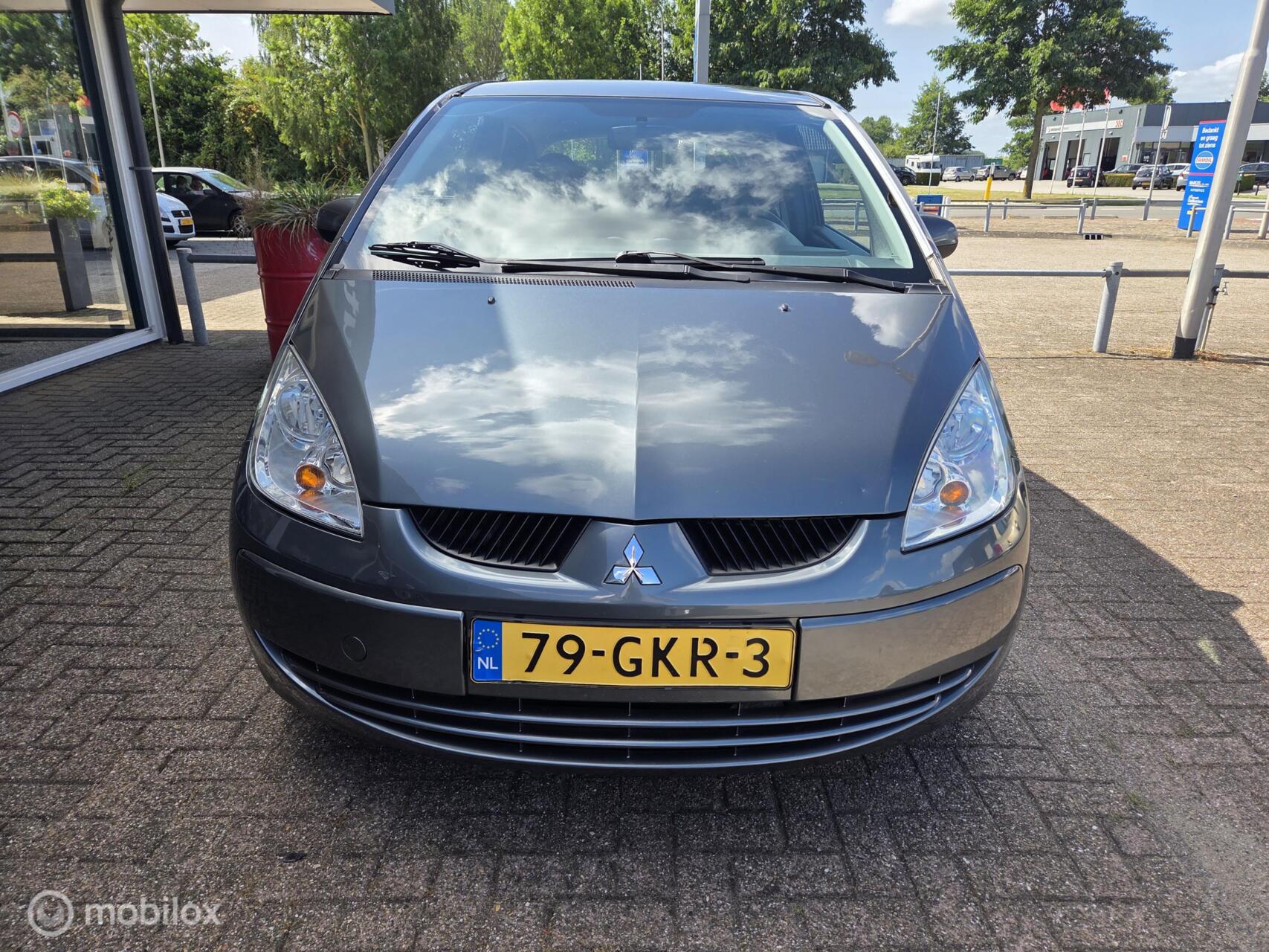 Foto van Mitsubishi Mitsubishi Colt